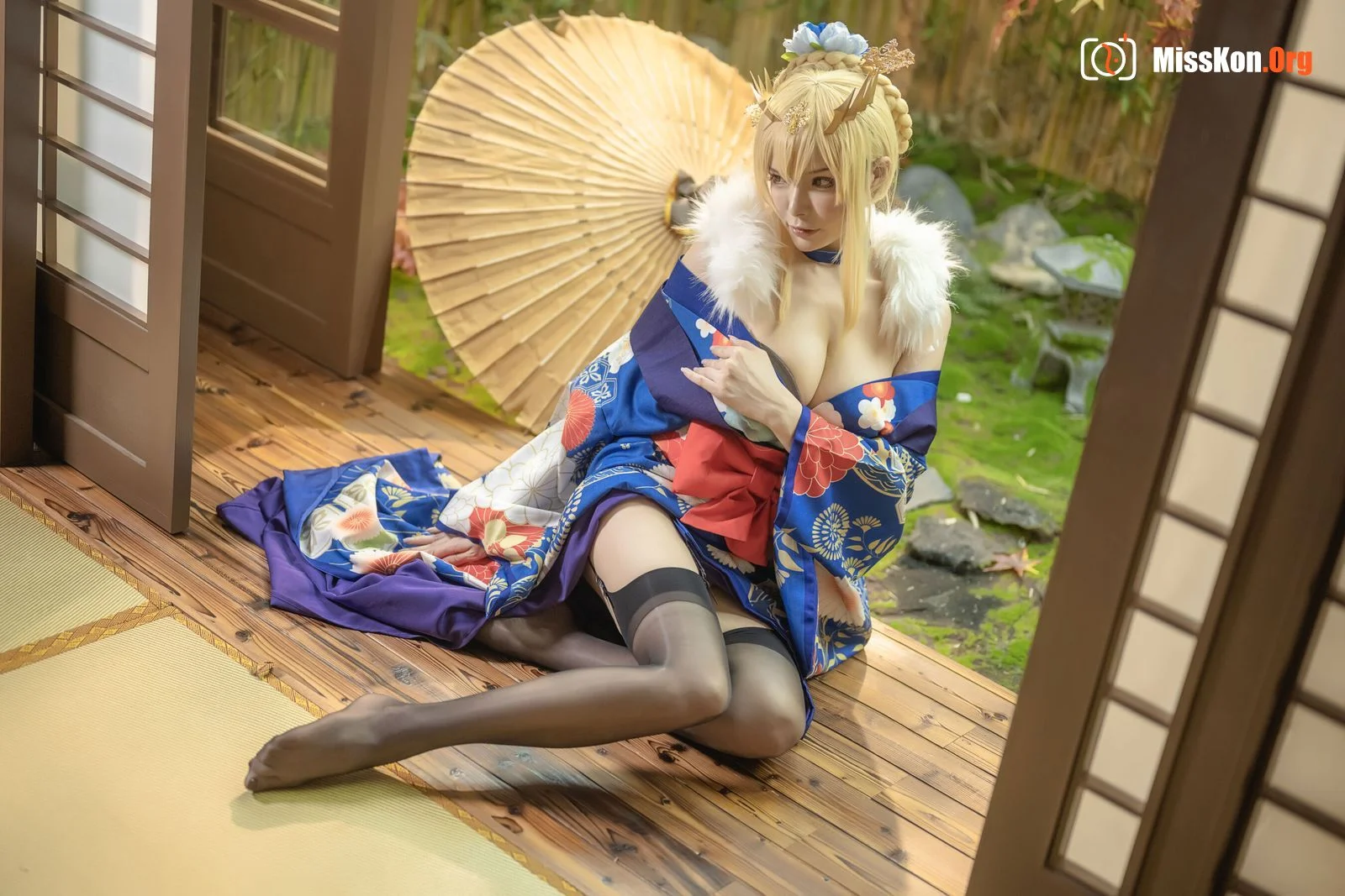 Autumn and Corgi: White Spear · Doujin Kimono - Photo 11
