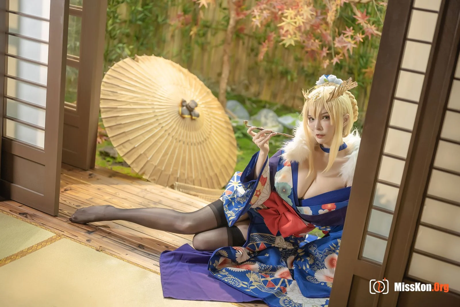 Autumn and Corgi: White Spear · Doujin Kimono - Photo 4