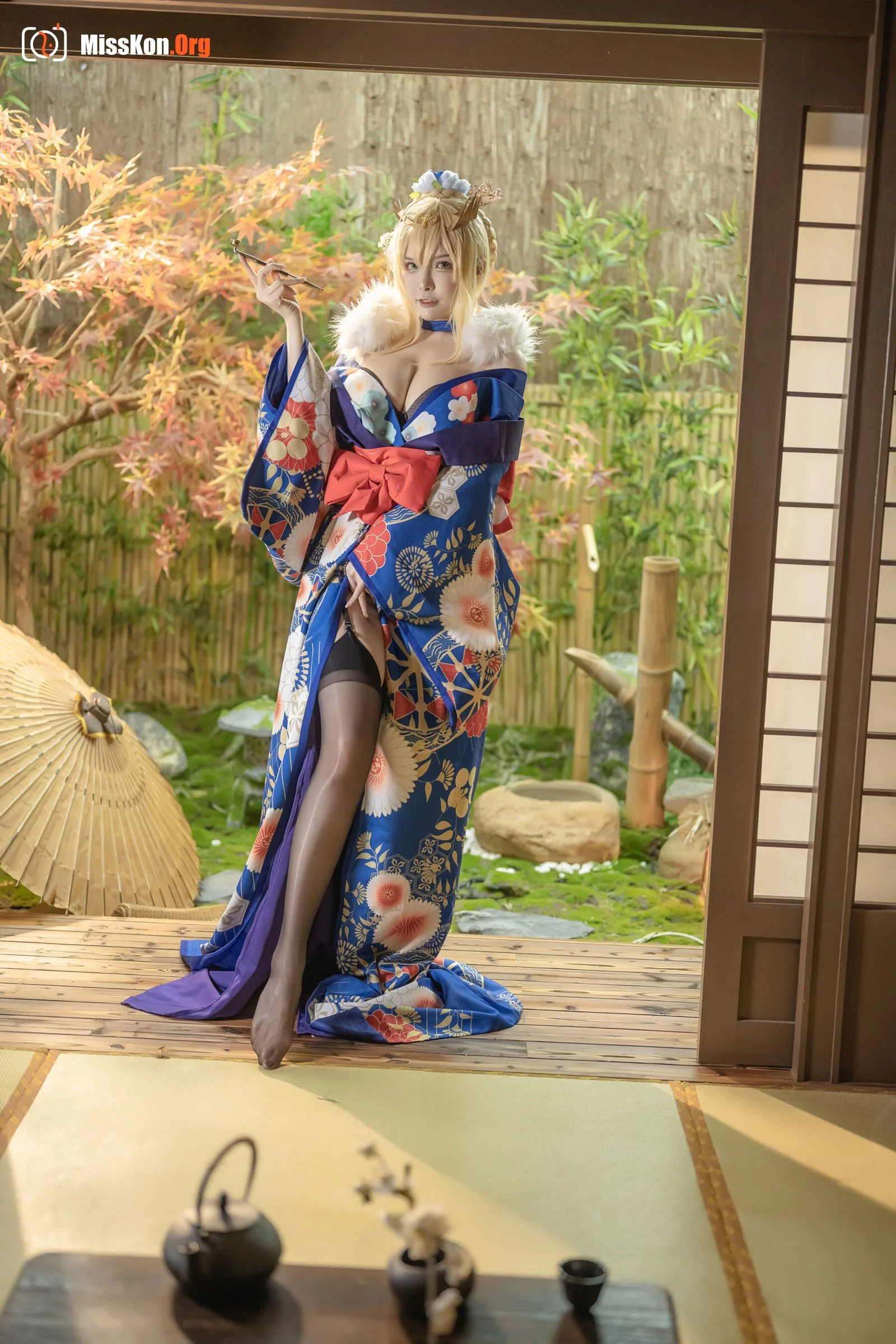 Autumn and Corgi: White Spear · Doujin Kimono - Photo 6