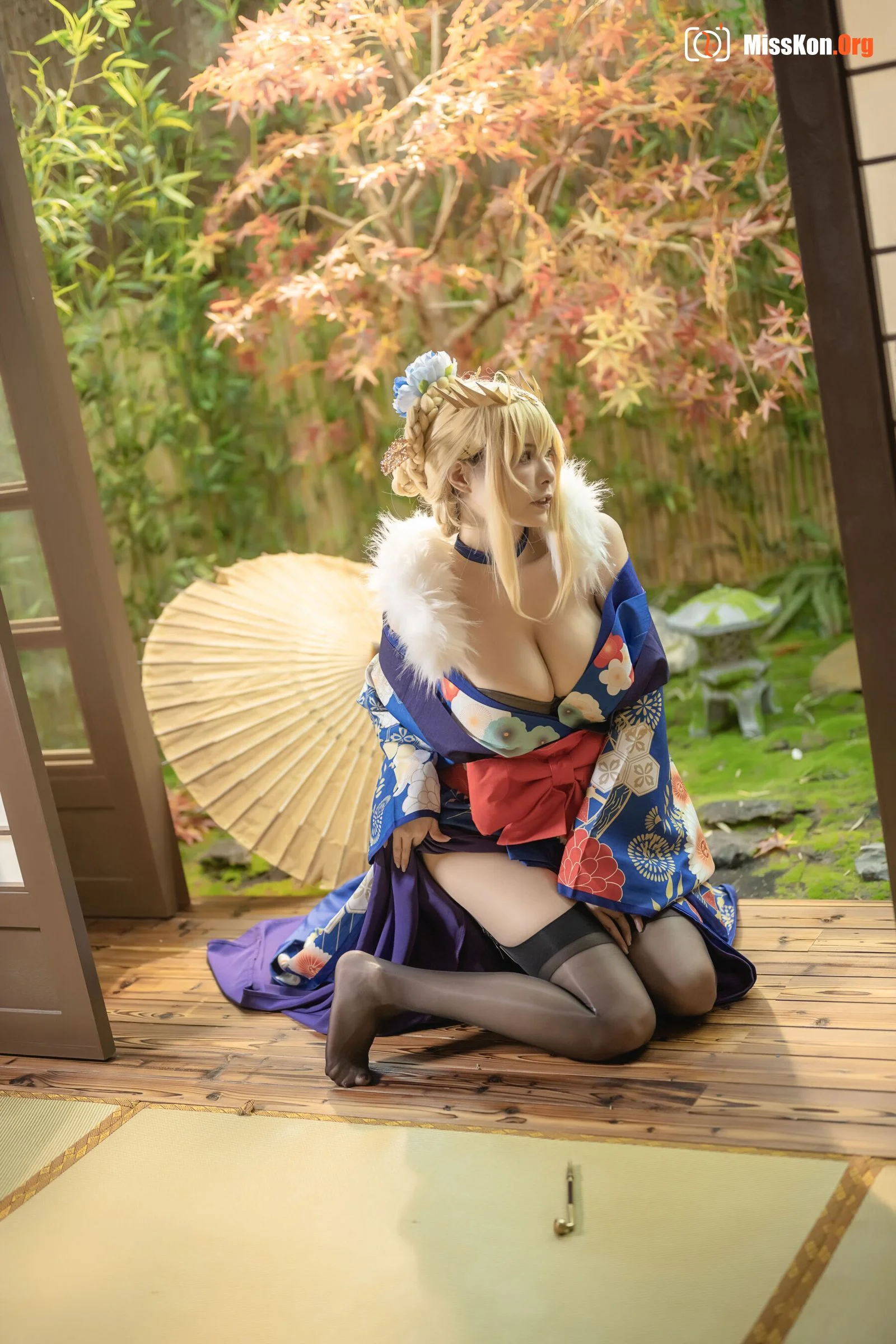 Autumn and Corgi: White Spear · Doujin Kimono - Photo 8