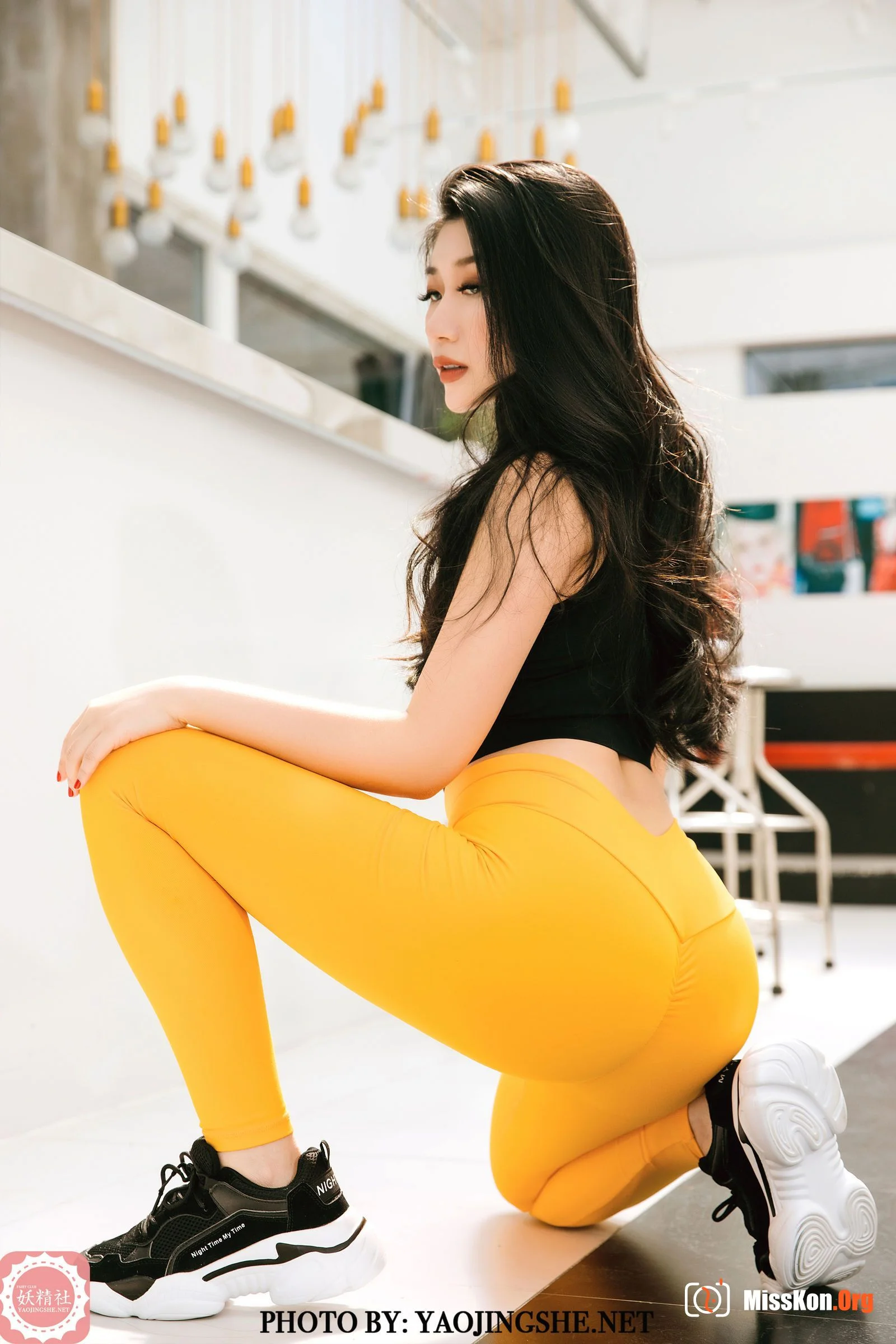 Autumn rhyme: Fitness peach (V2012) - Photo 10