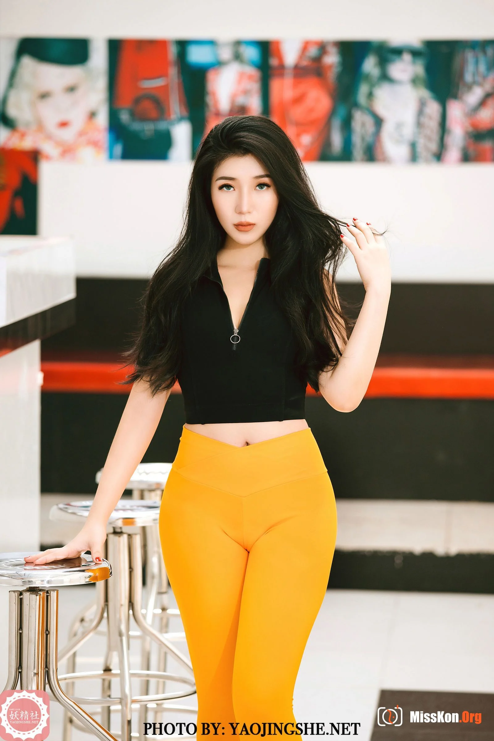 Autumn rhyme: Fitness peach (V2012) - Photo 4