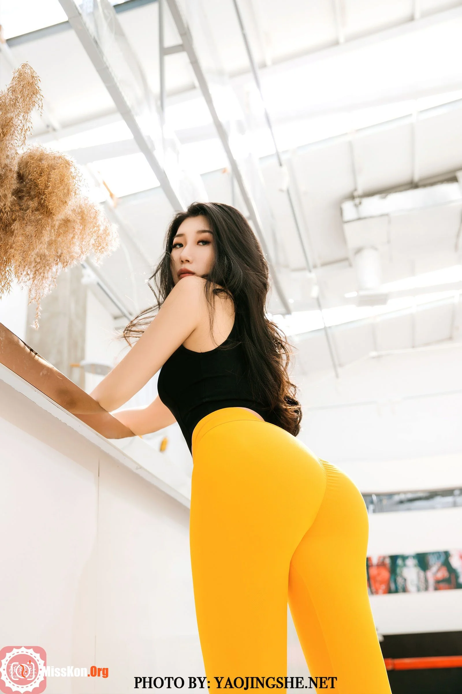 Autumn rhyme: Fitness peach (V2012) - Photo 8