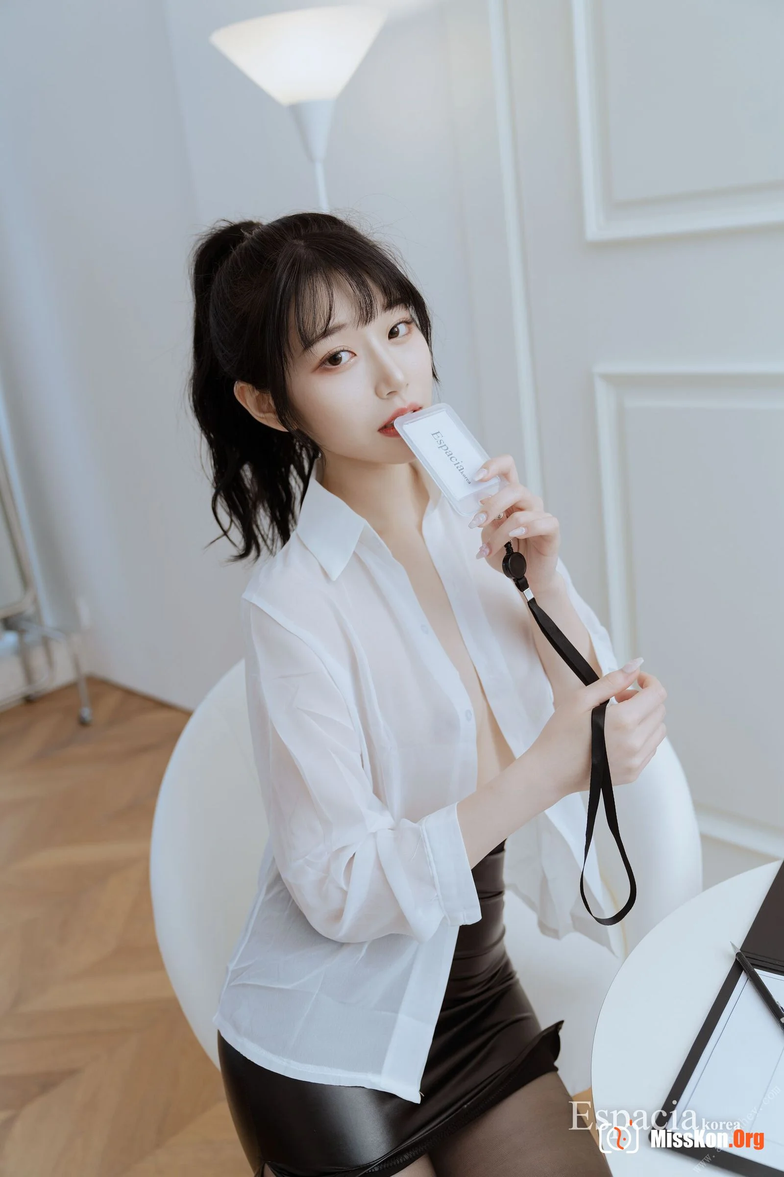 Ayaka Kawakita (EXC-095) - Photo 4