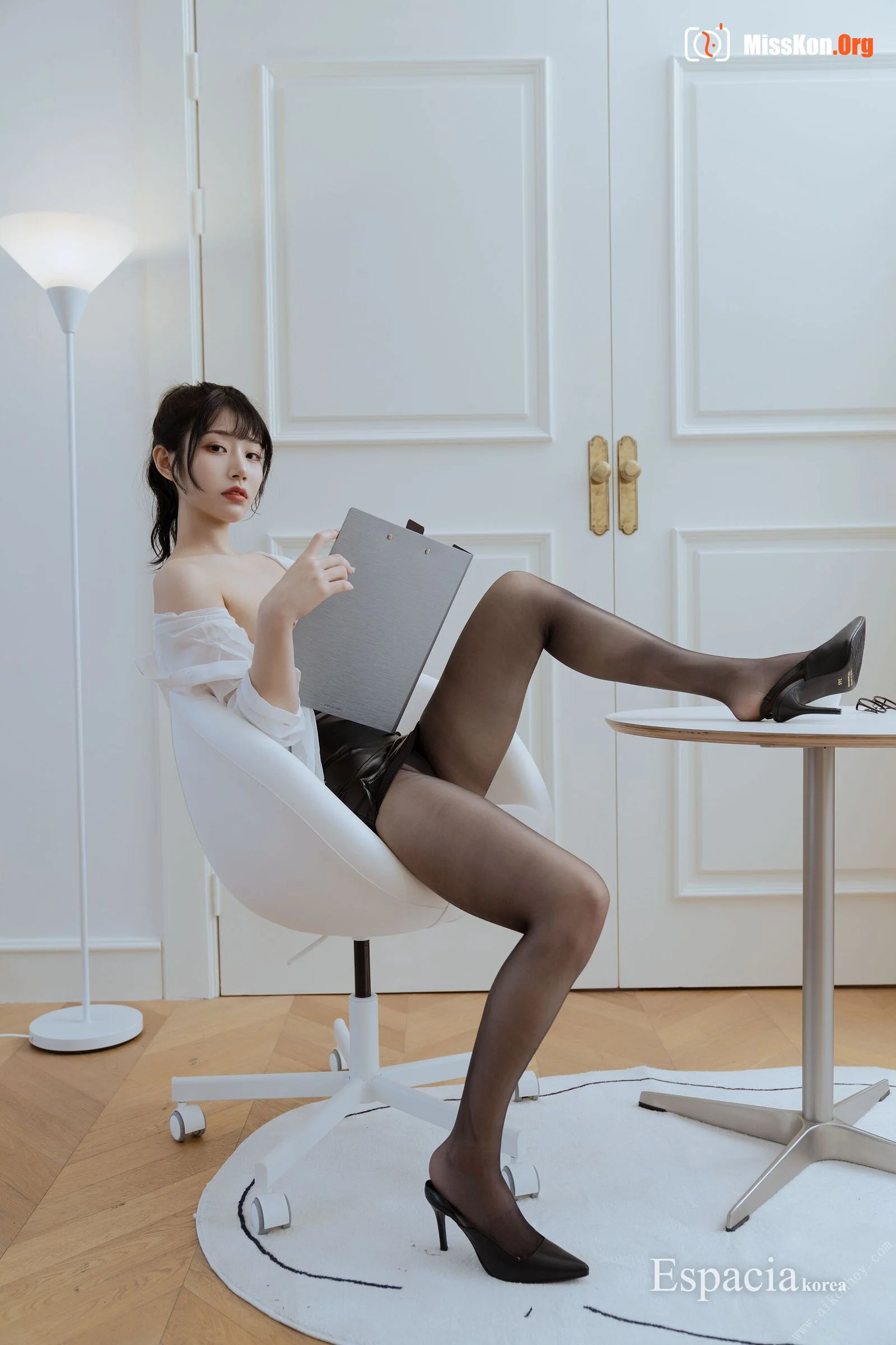 Ayaka Kawakita (EXC-095) - Photo 6