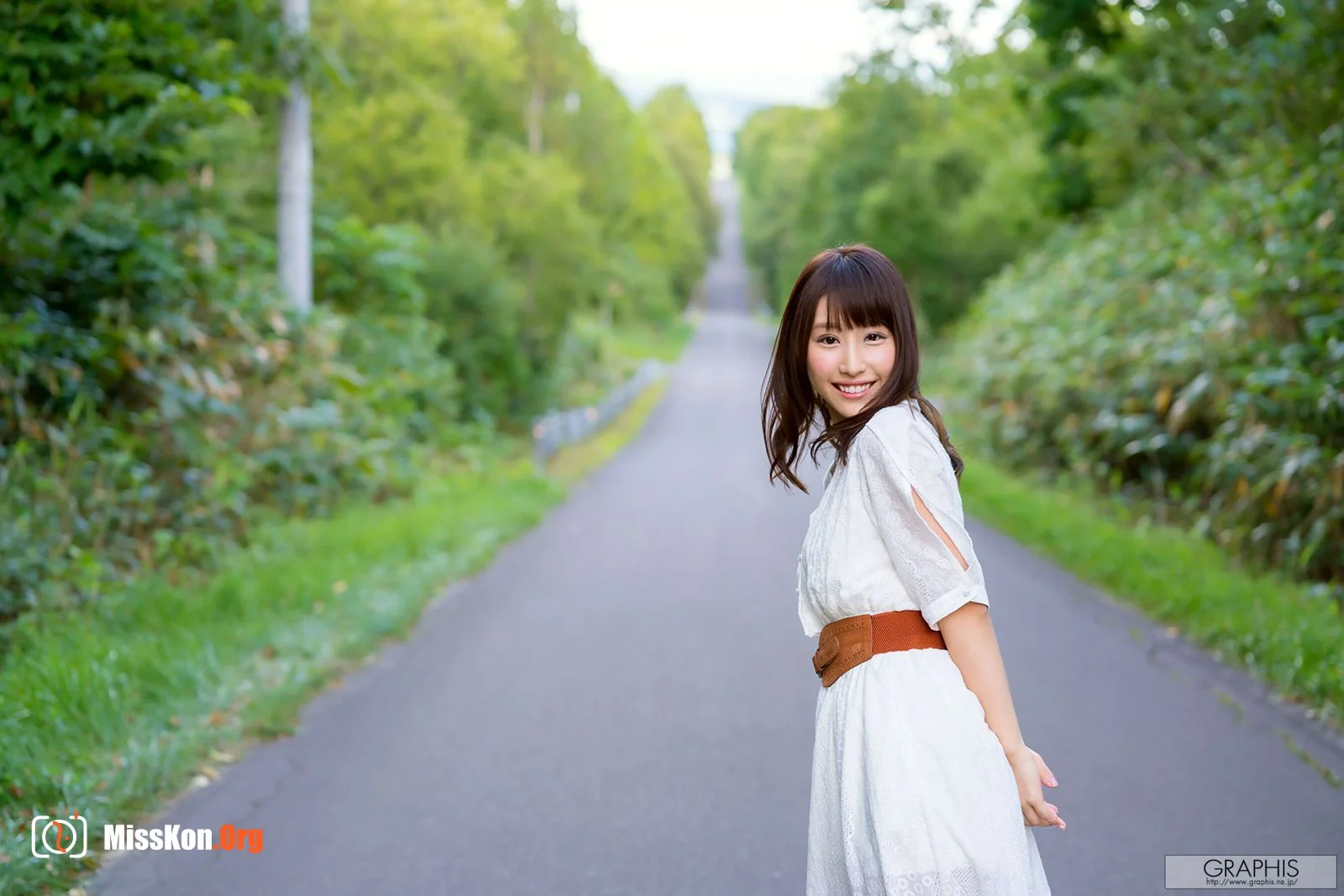 Ayami Junka: Beautiful Body - Photo 2