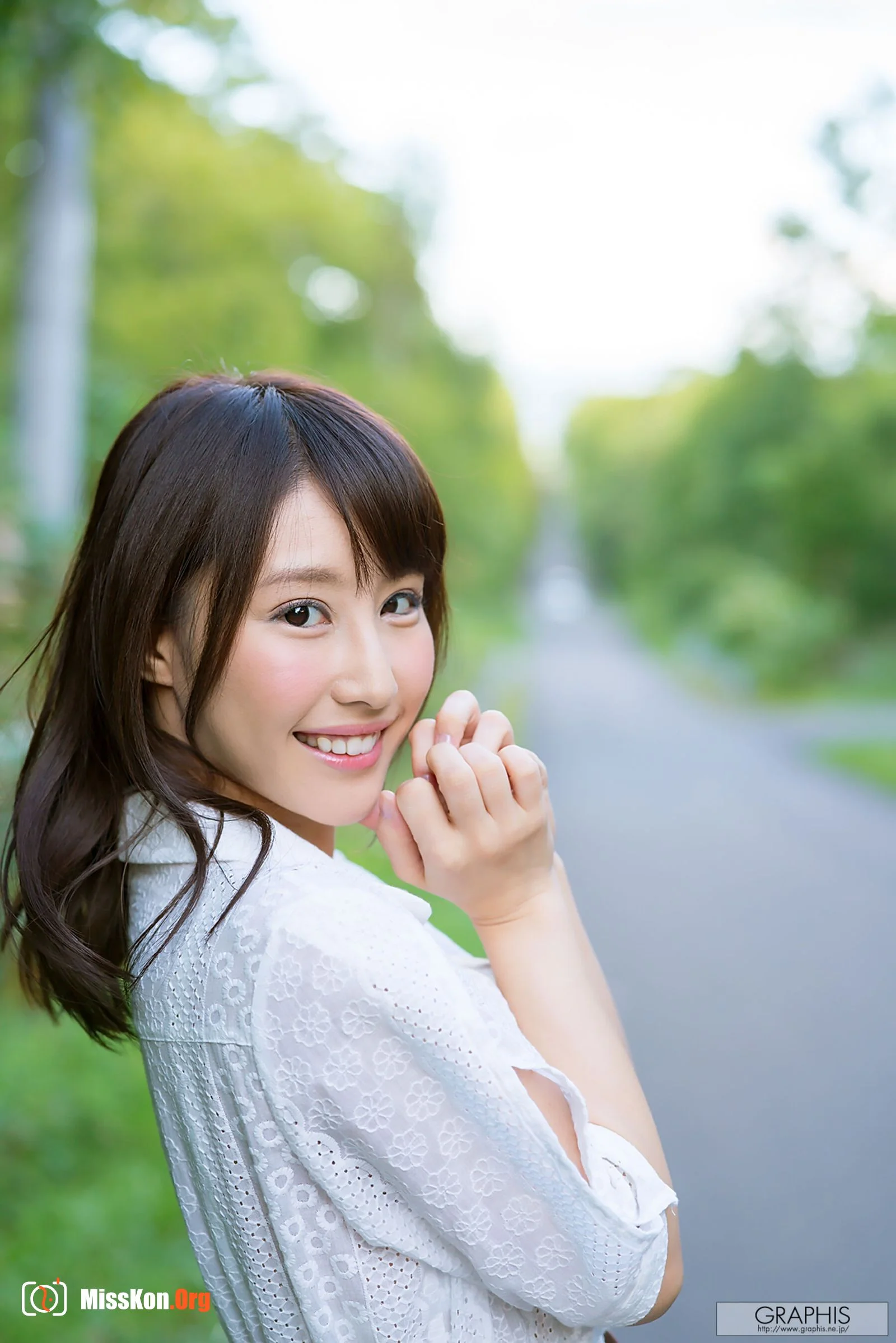 Ayami Junka: Beautiful Body - Photo 3