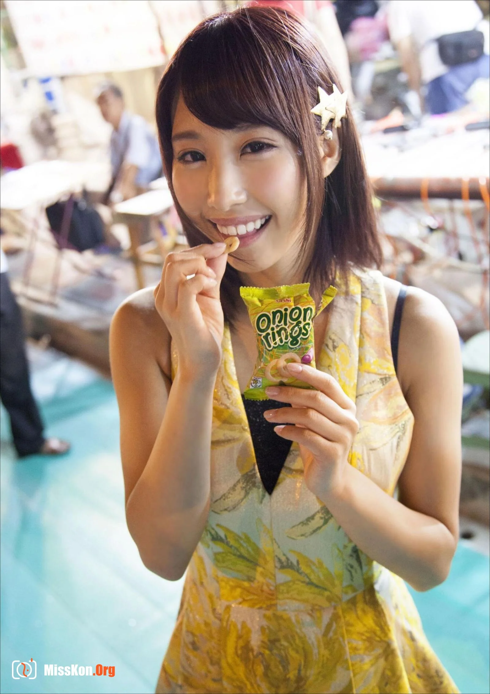 Ayami Junka: Color. Red - Photo 14