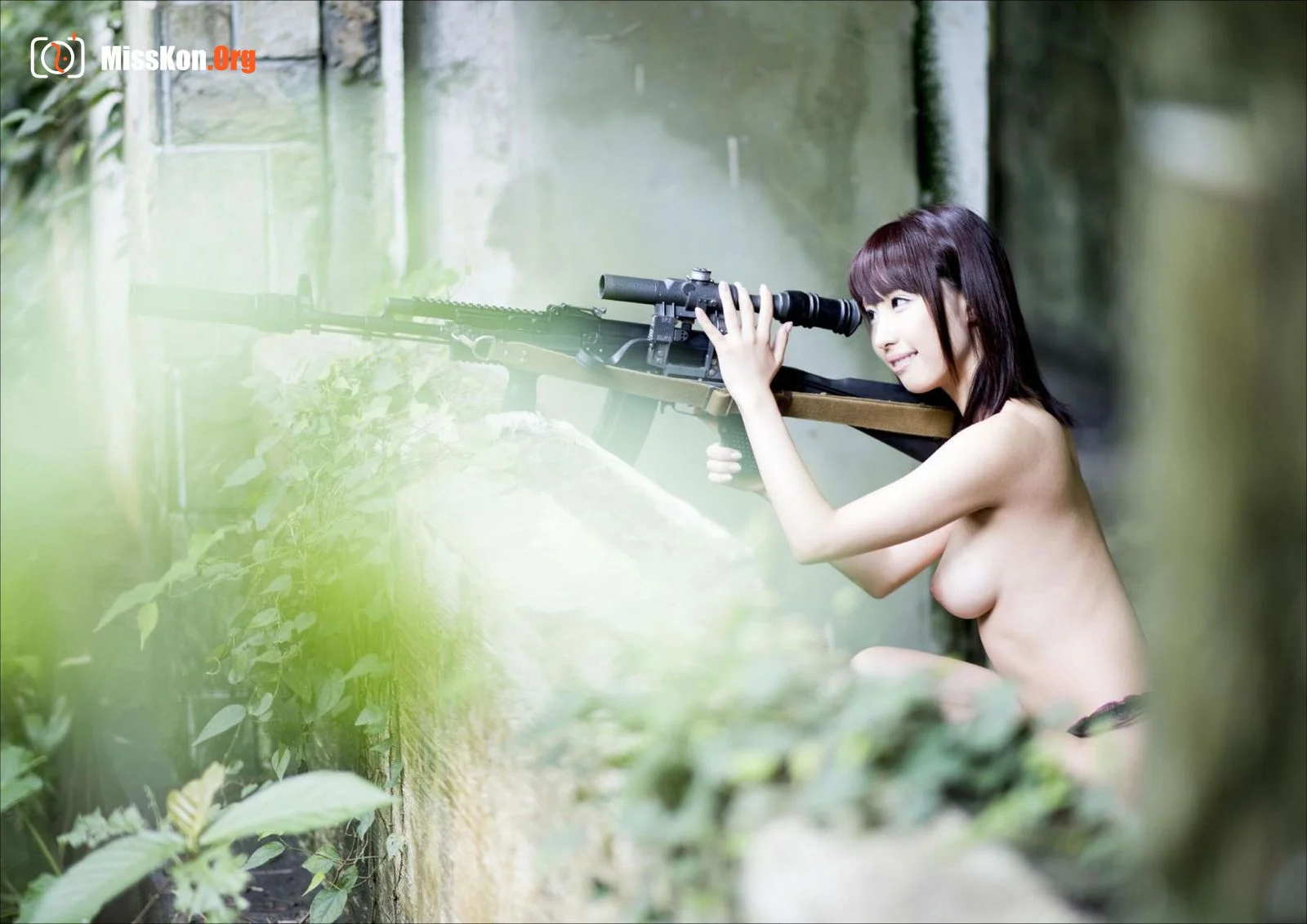 Ayami Junka: Color. Red - Photo 9