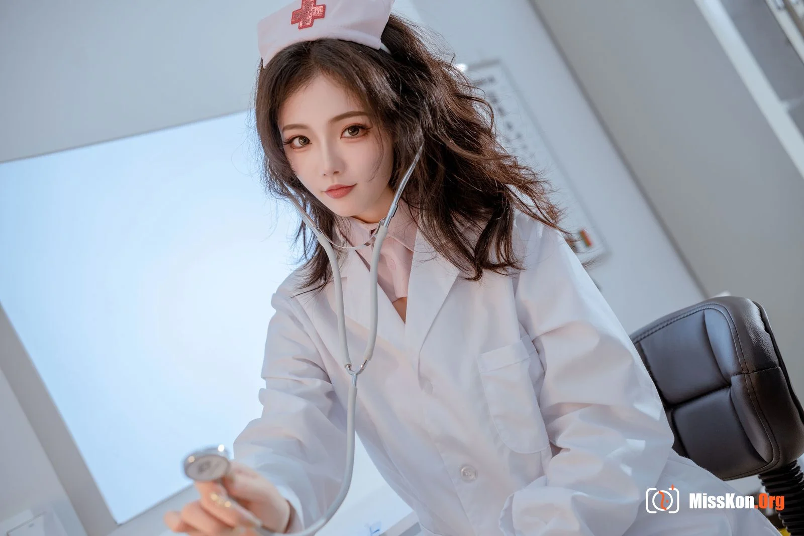 Azhai: Clinic - Photo 15