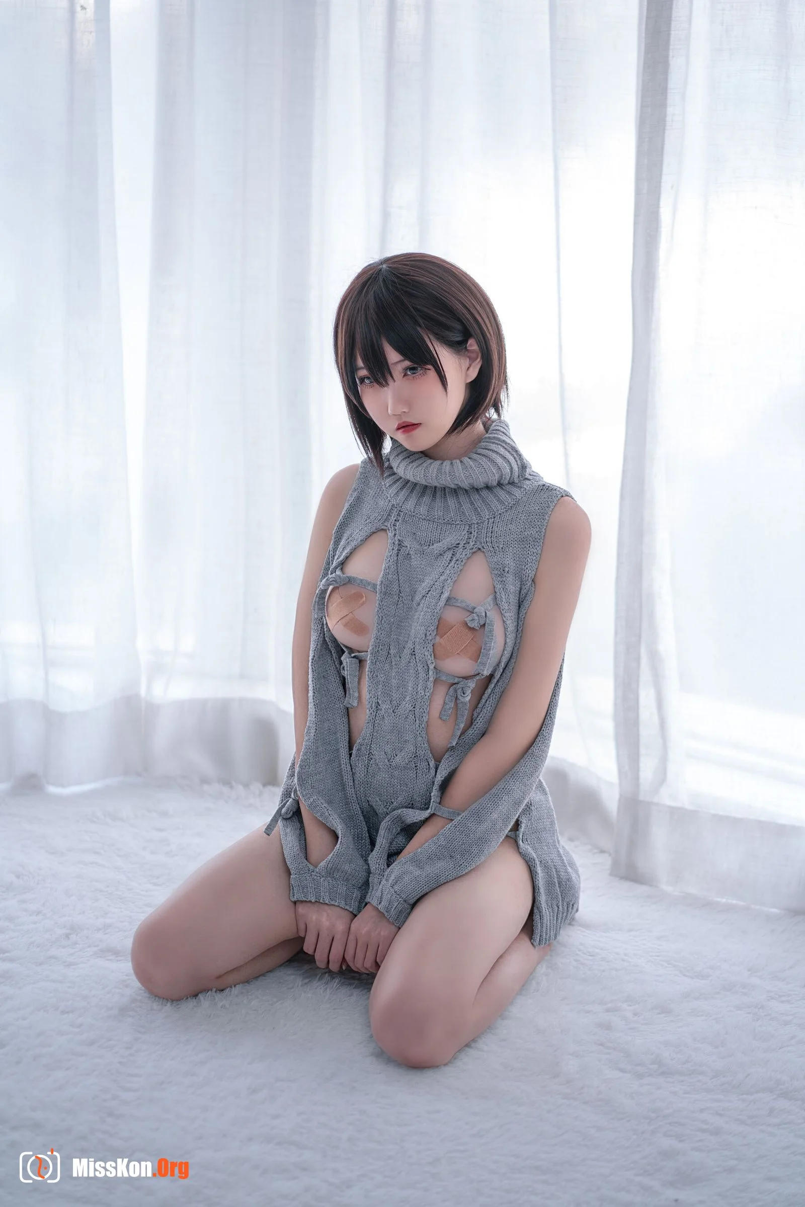 Backless sweater - Photo 2