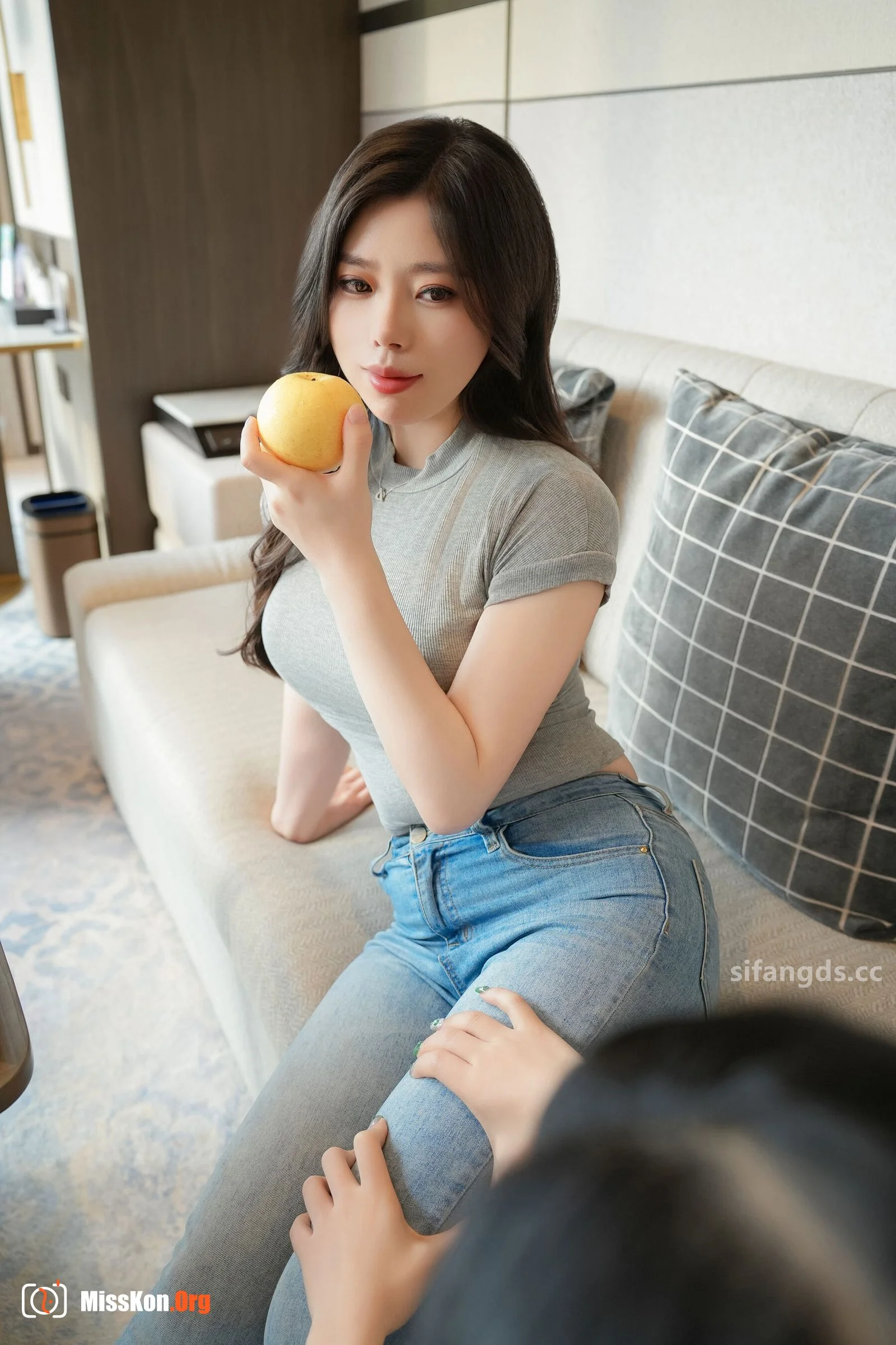 Bai Ruxue: Private purchase outflow - Photo 18