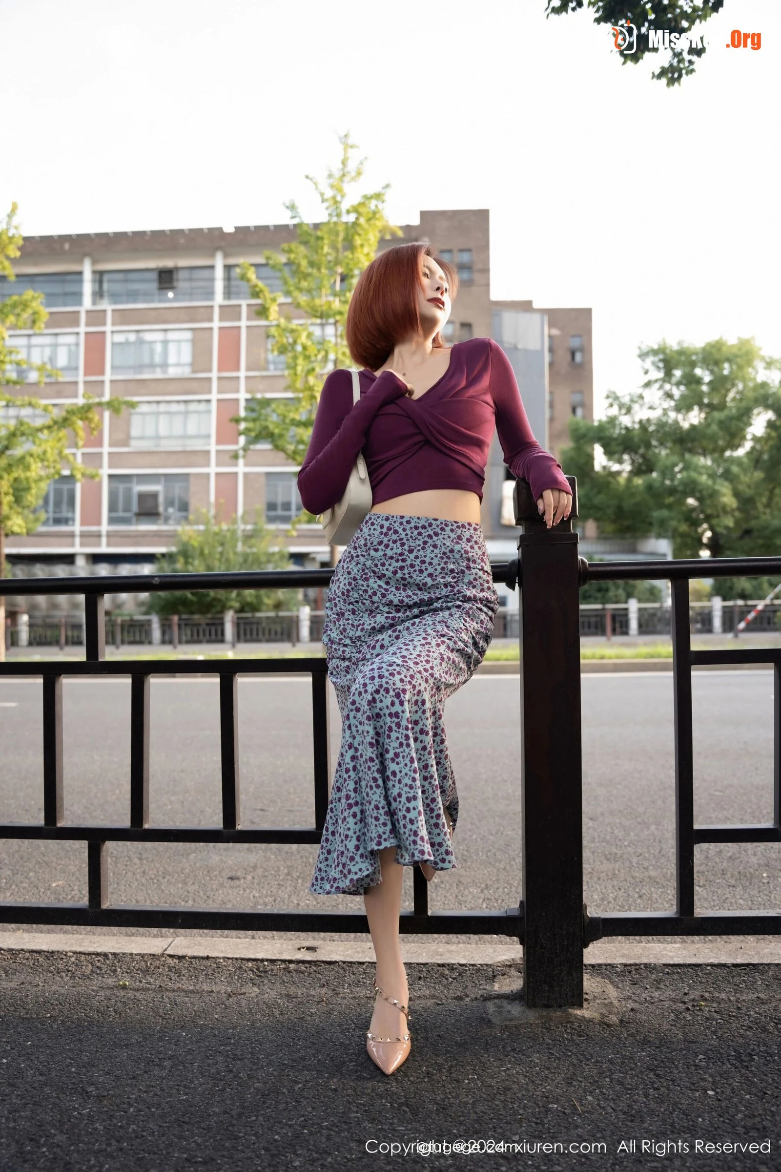 Bai Zhi - Photo 12