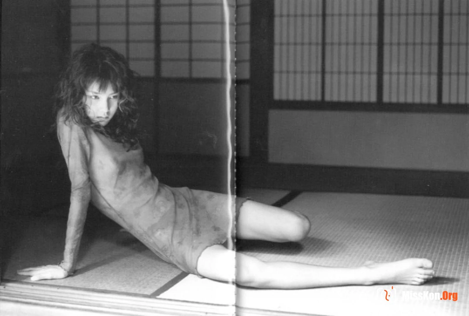 Baosheng dance: Accidents Series 13 (Vol. 1999.6) - Photo 2