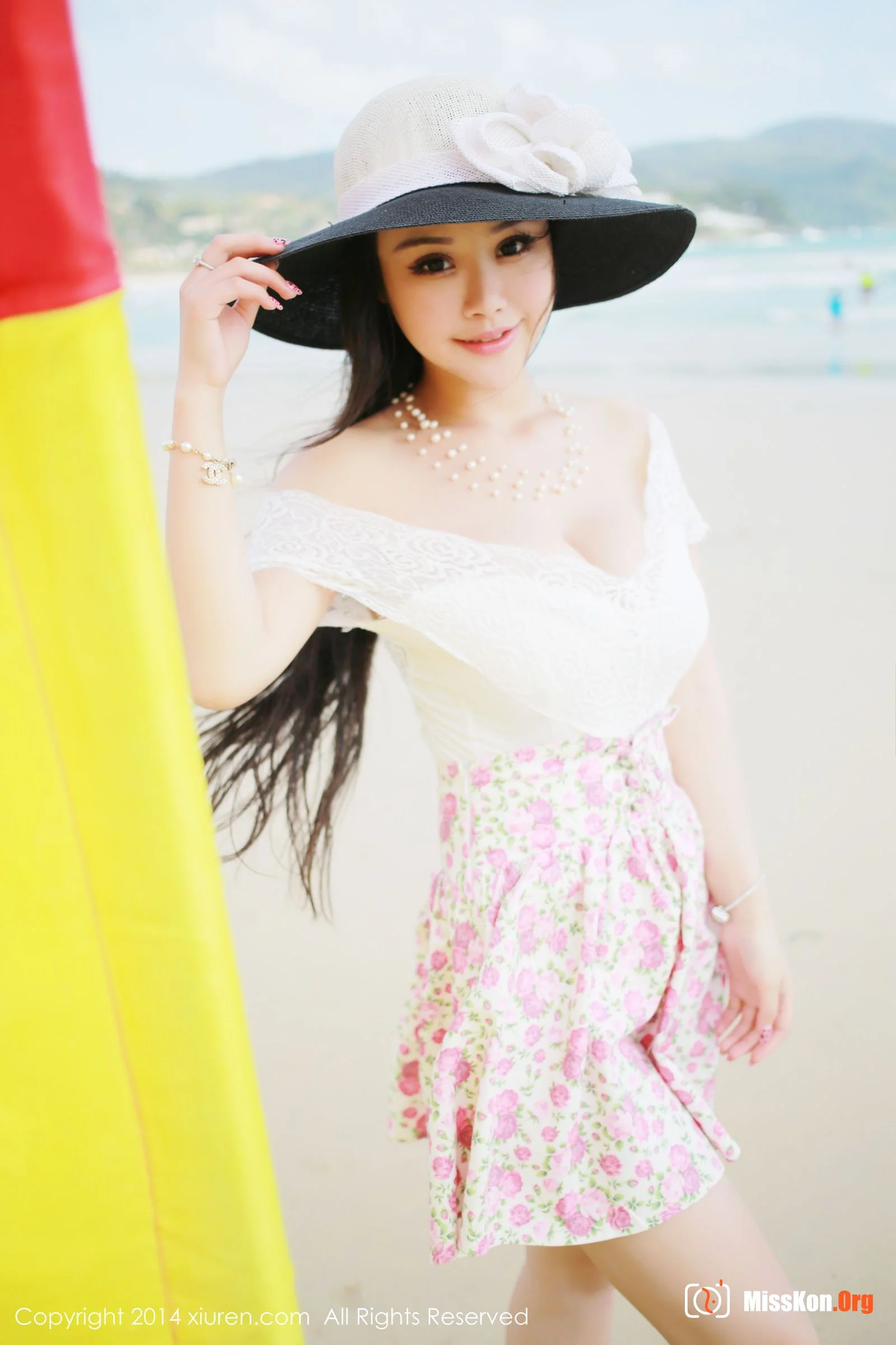Barbie Kerr - Photo 2