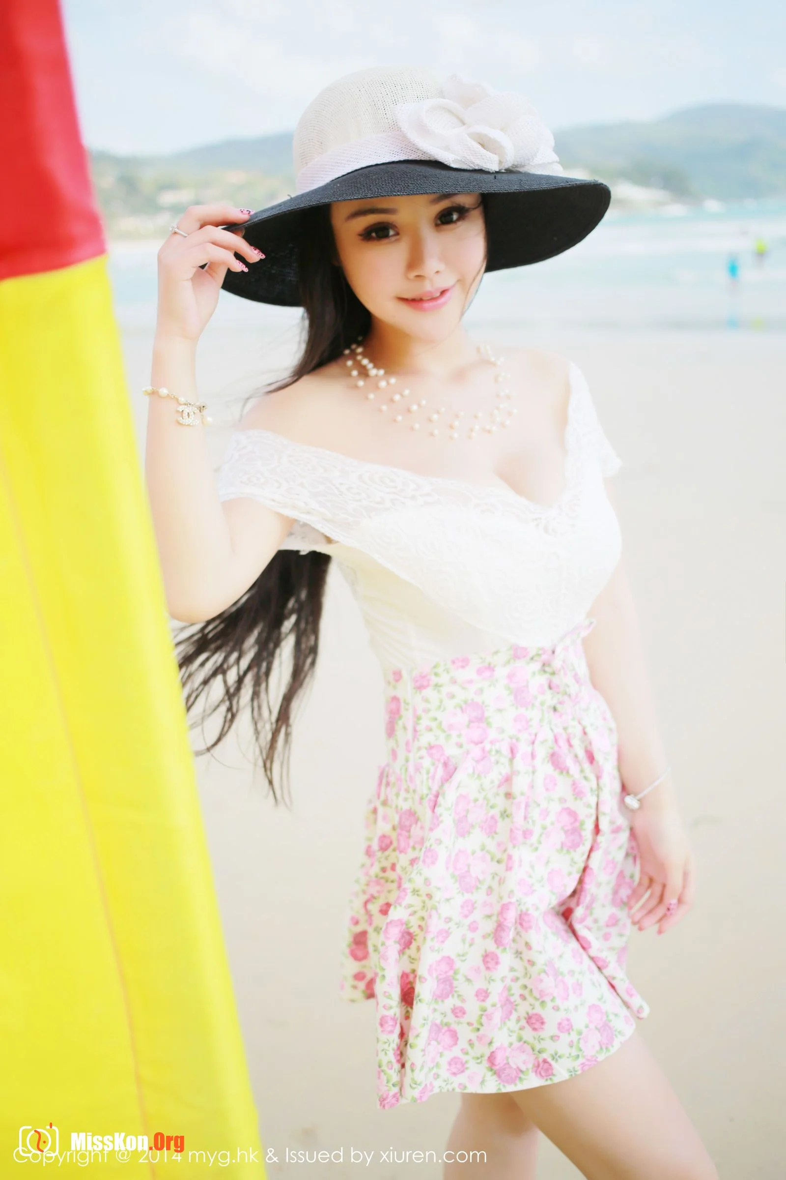 Barbie Kerr - Photo 2