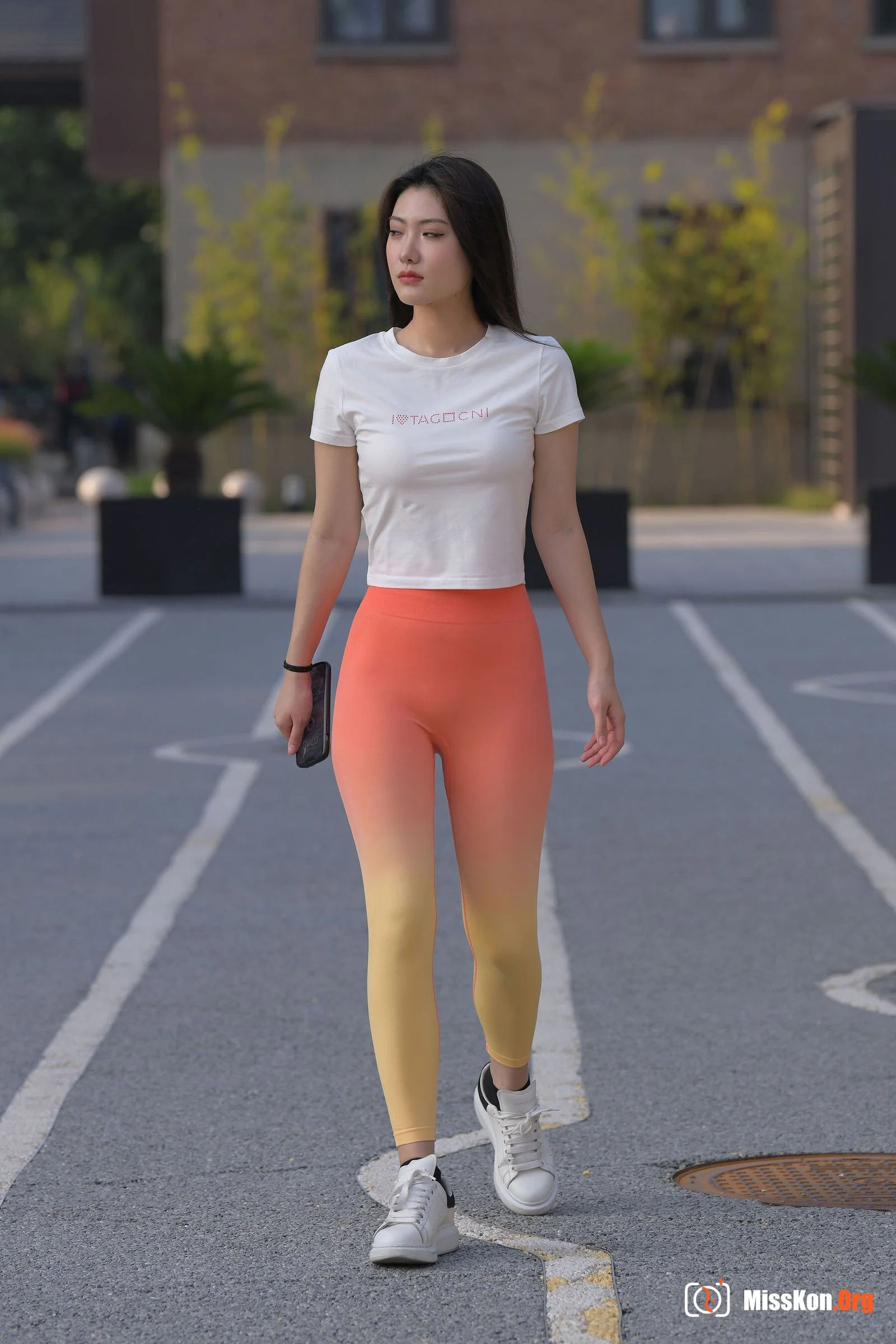 Beautiful girl in red yoga pants (Magic Mirror Street Photography: A moose) - Photo 11