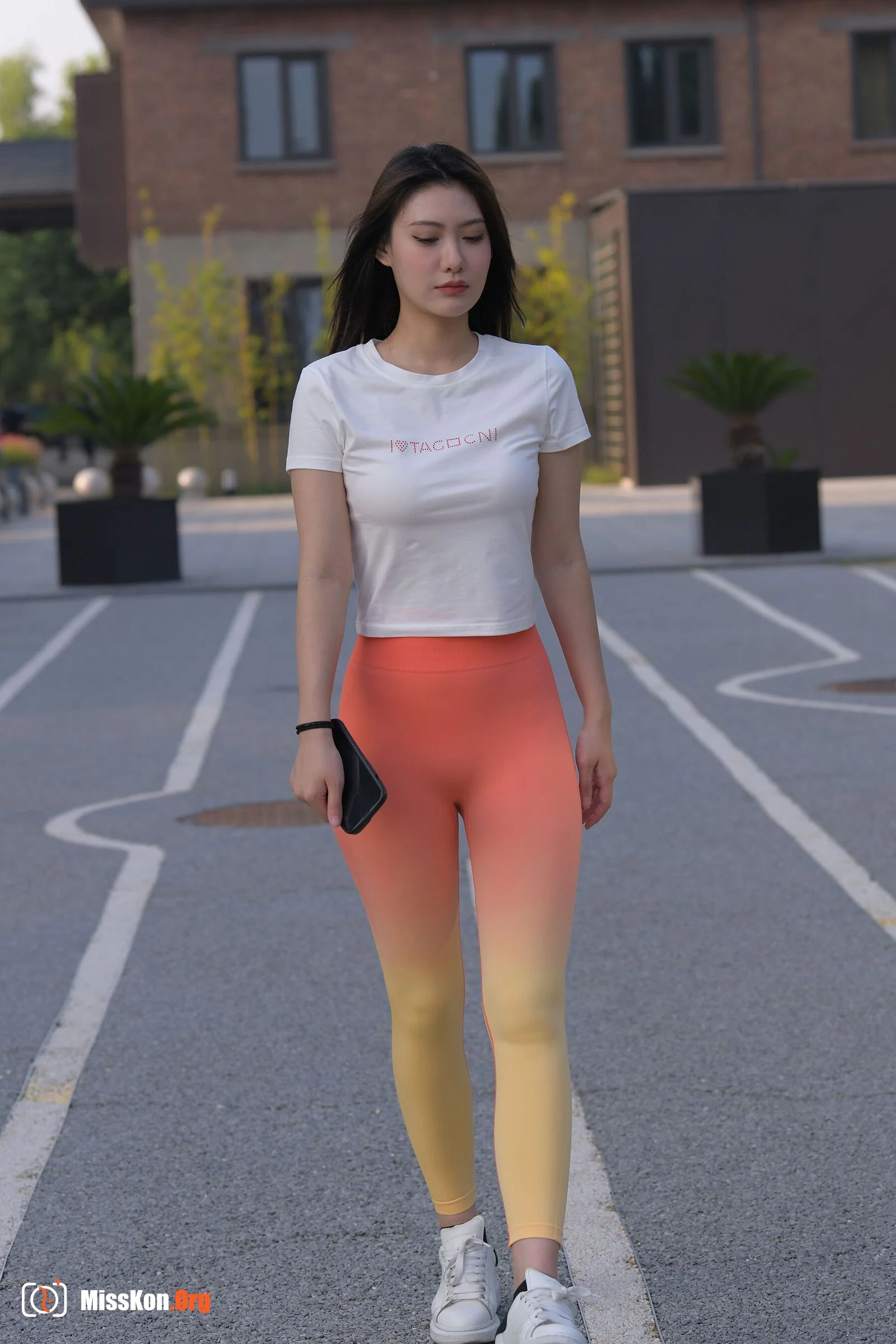 Beautiful girl in red yoga pants (Magic Mirror Street Photography: A moose) - Photo 5