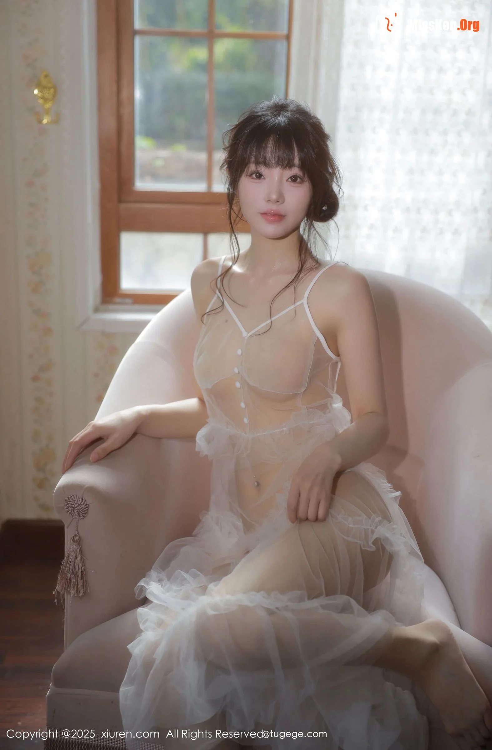 Bella - Photo 44