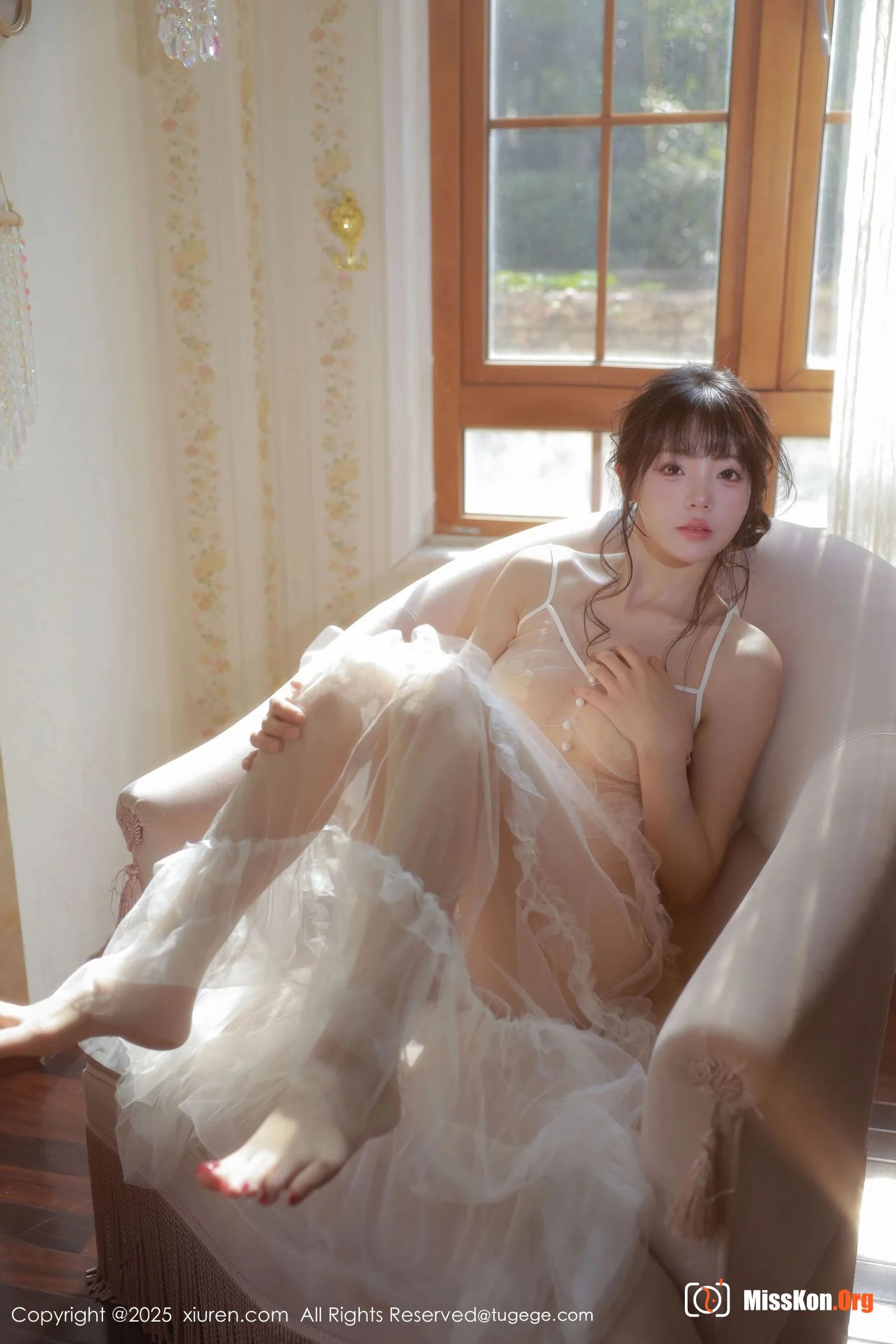 Bella - Photo 48