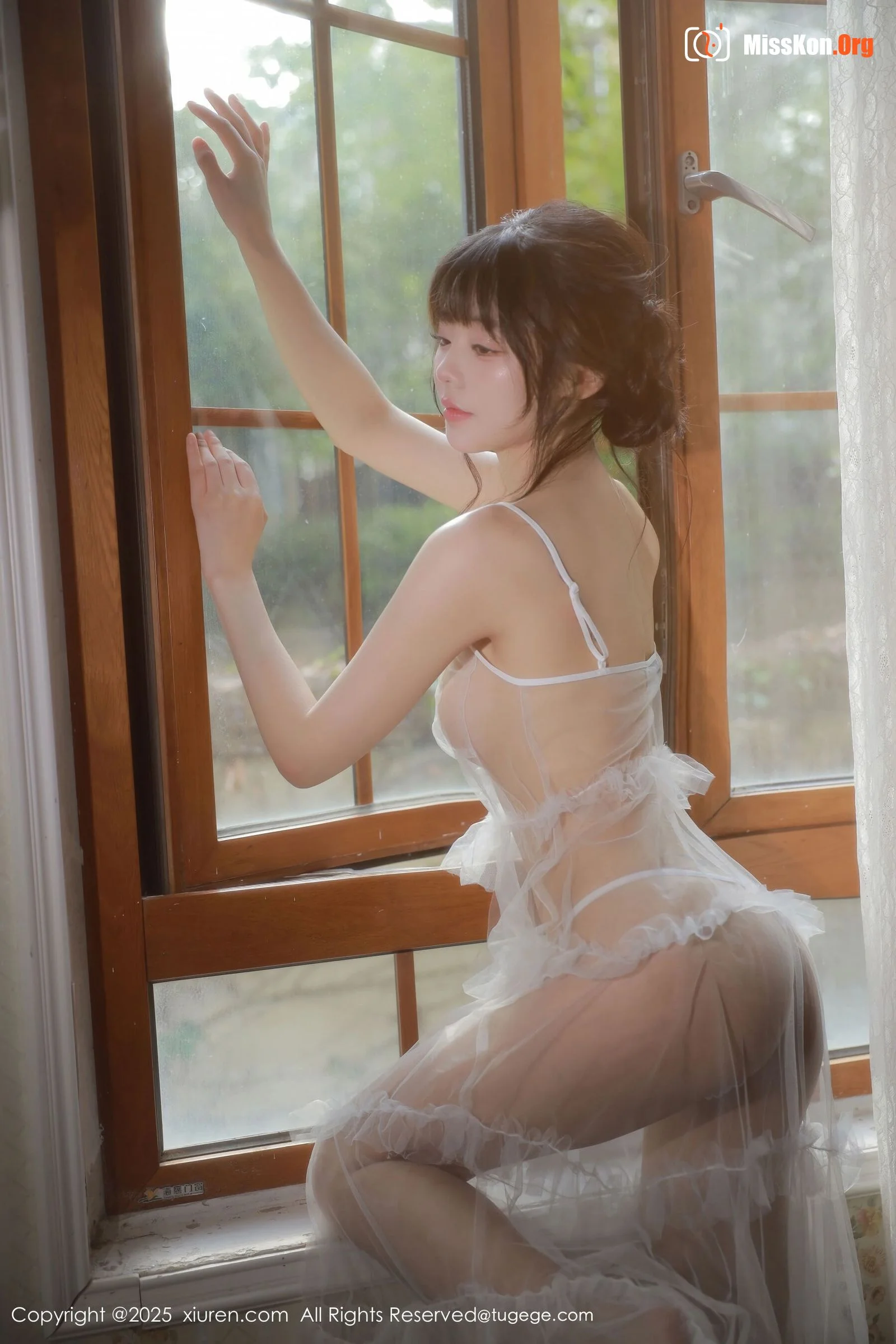 Bella - Photo 58