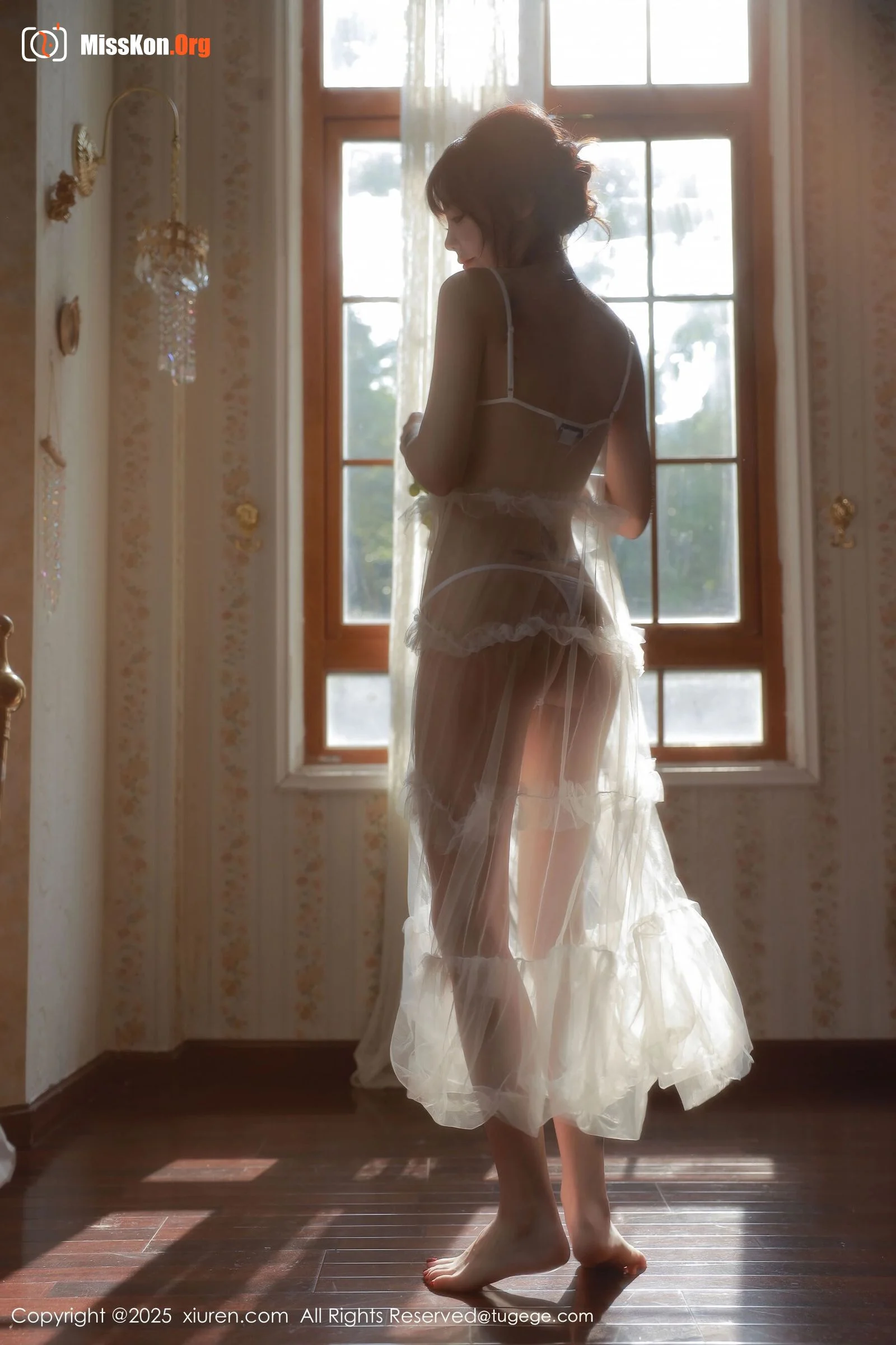Bella - Photo 68