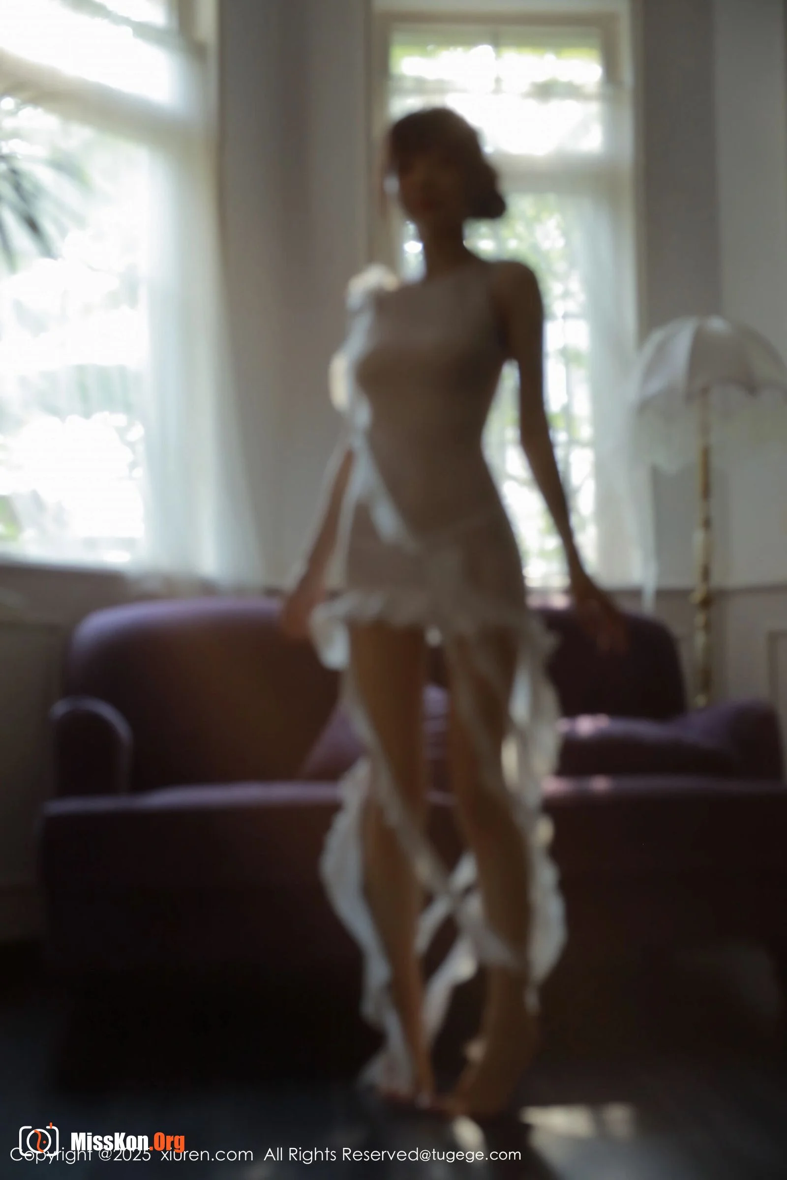 Bella - Photo 69