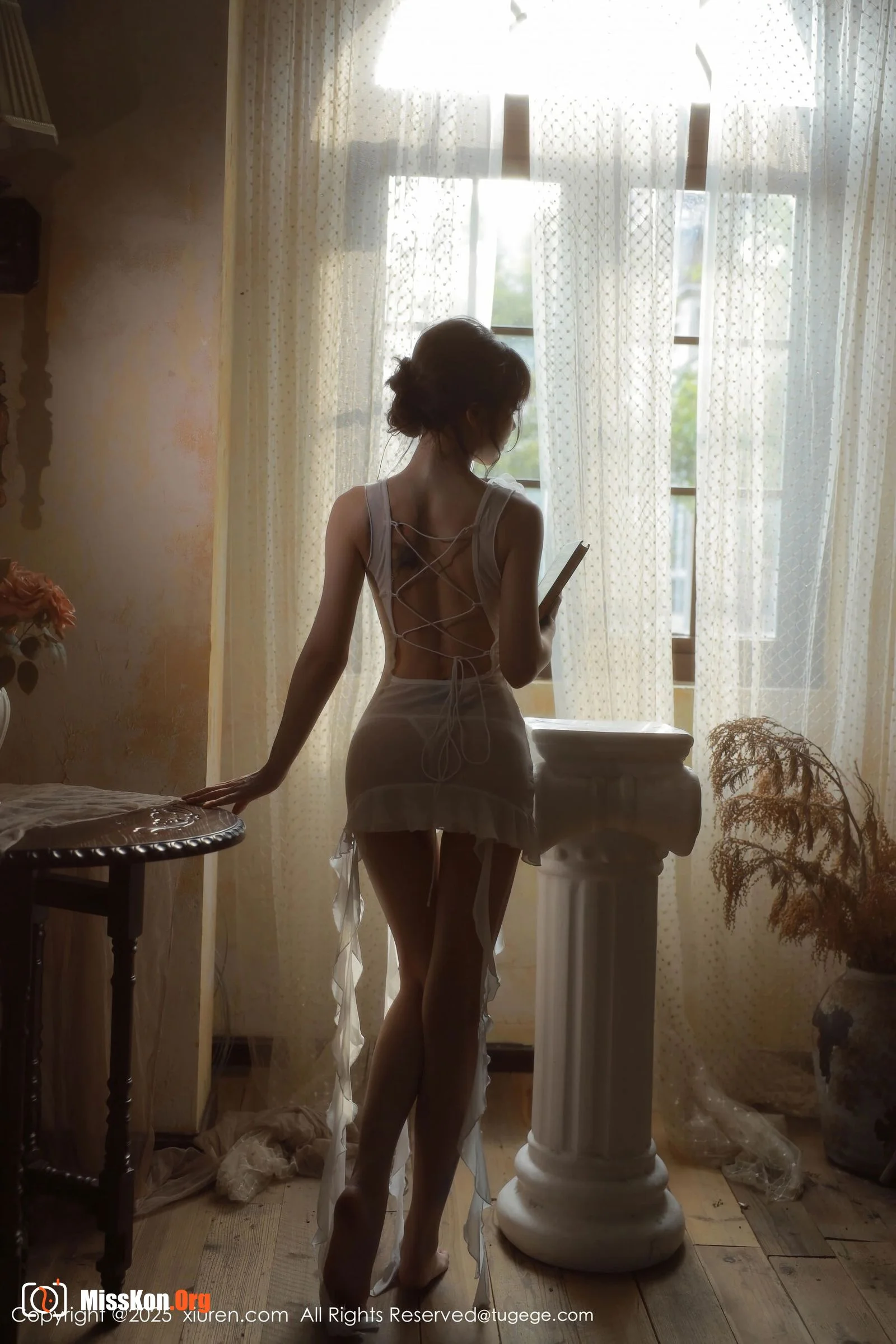 Bella - Photo 73