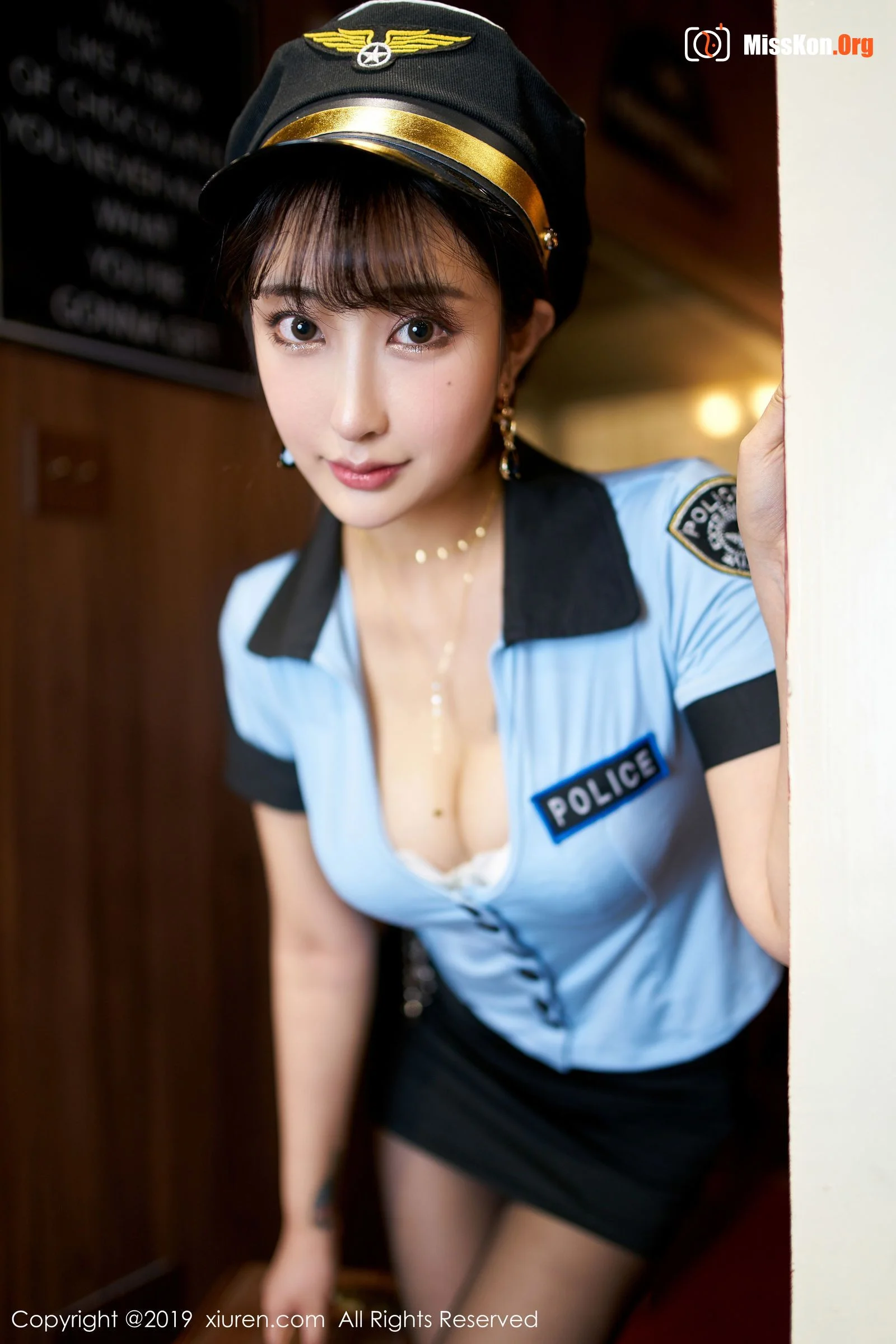 Betty Lam - Photo 8