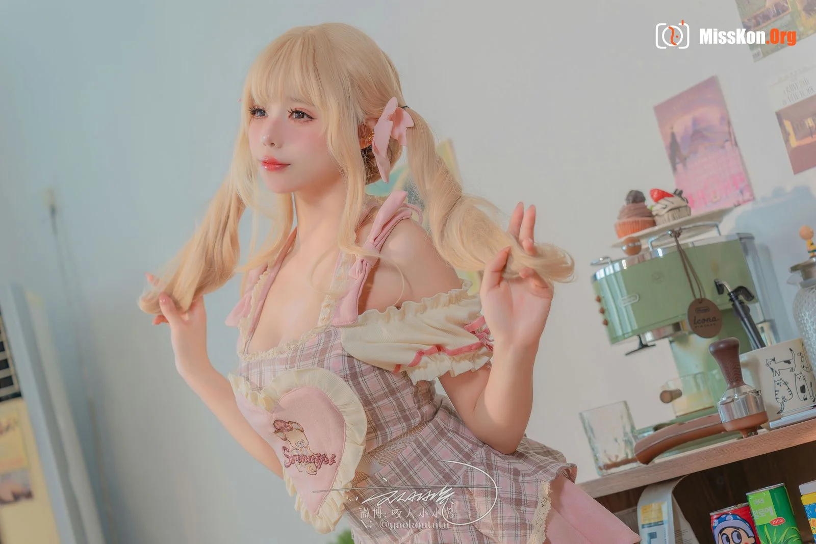 Bite Bunny: Home Sweet Girl - Photo 6