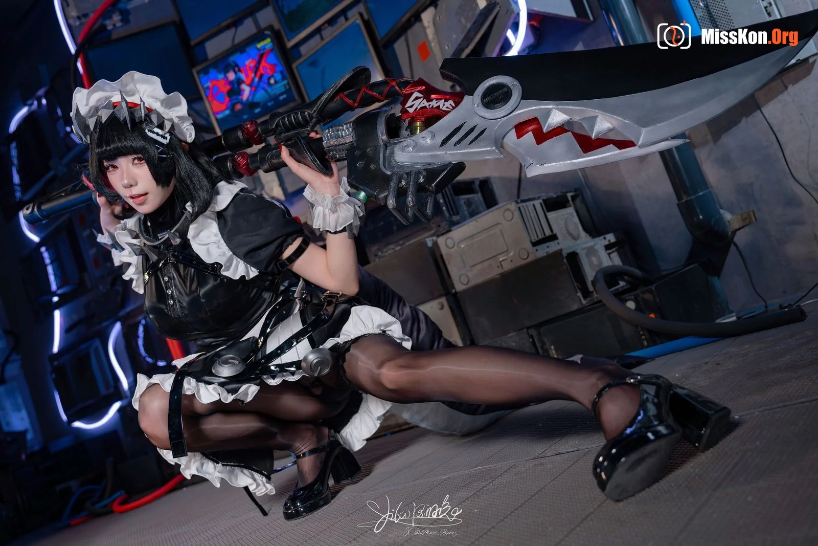 Bite Bunny: Lazy Waves-Ellen Joe - Photo 13