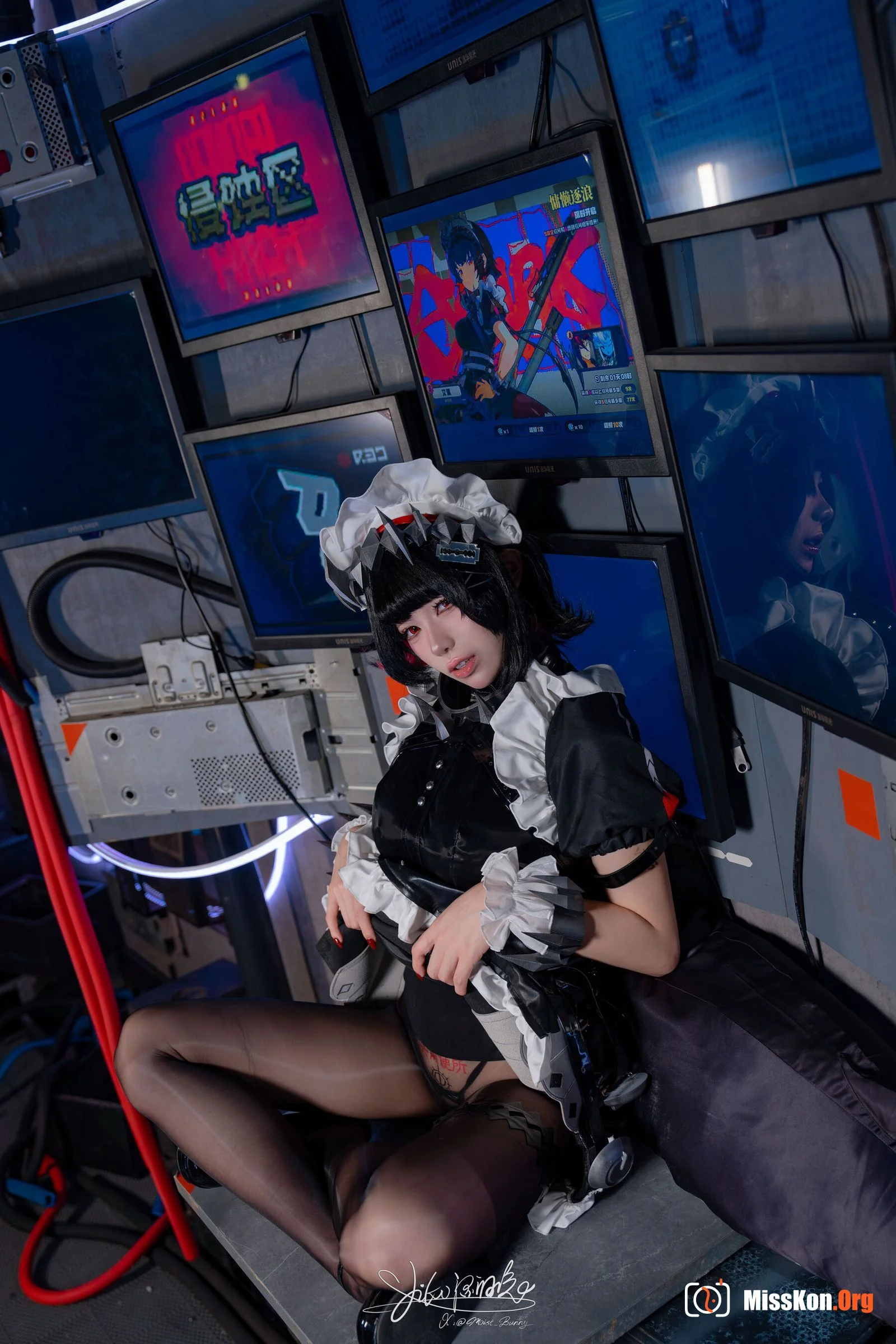 Bite Bunny: Lazy Waves-Ellen Joe - Photo 19