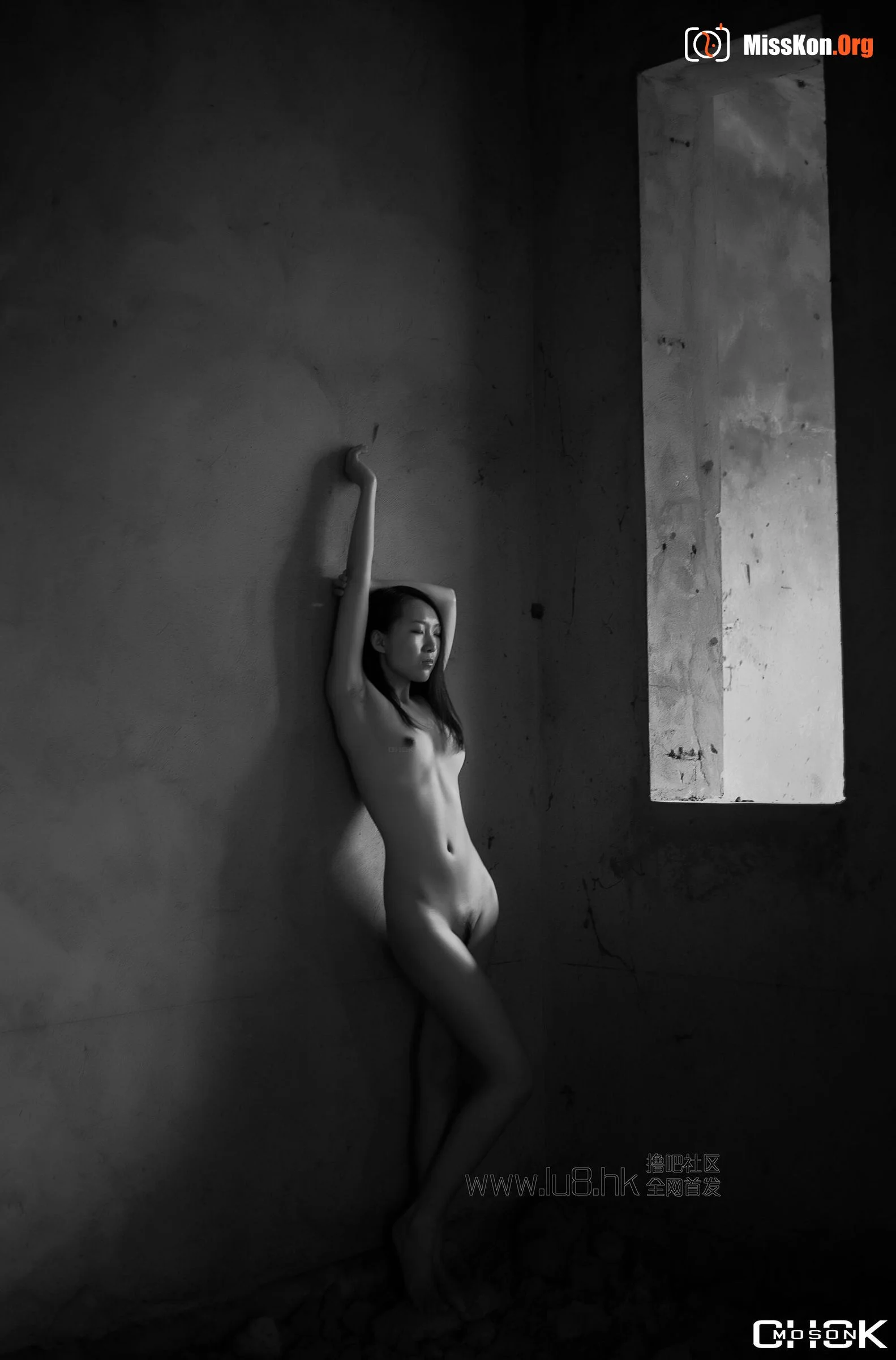 Black and white - Photo 11