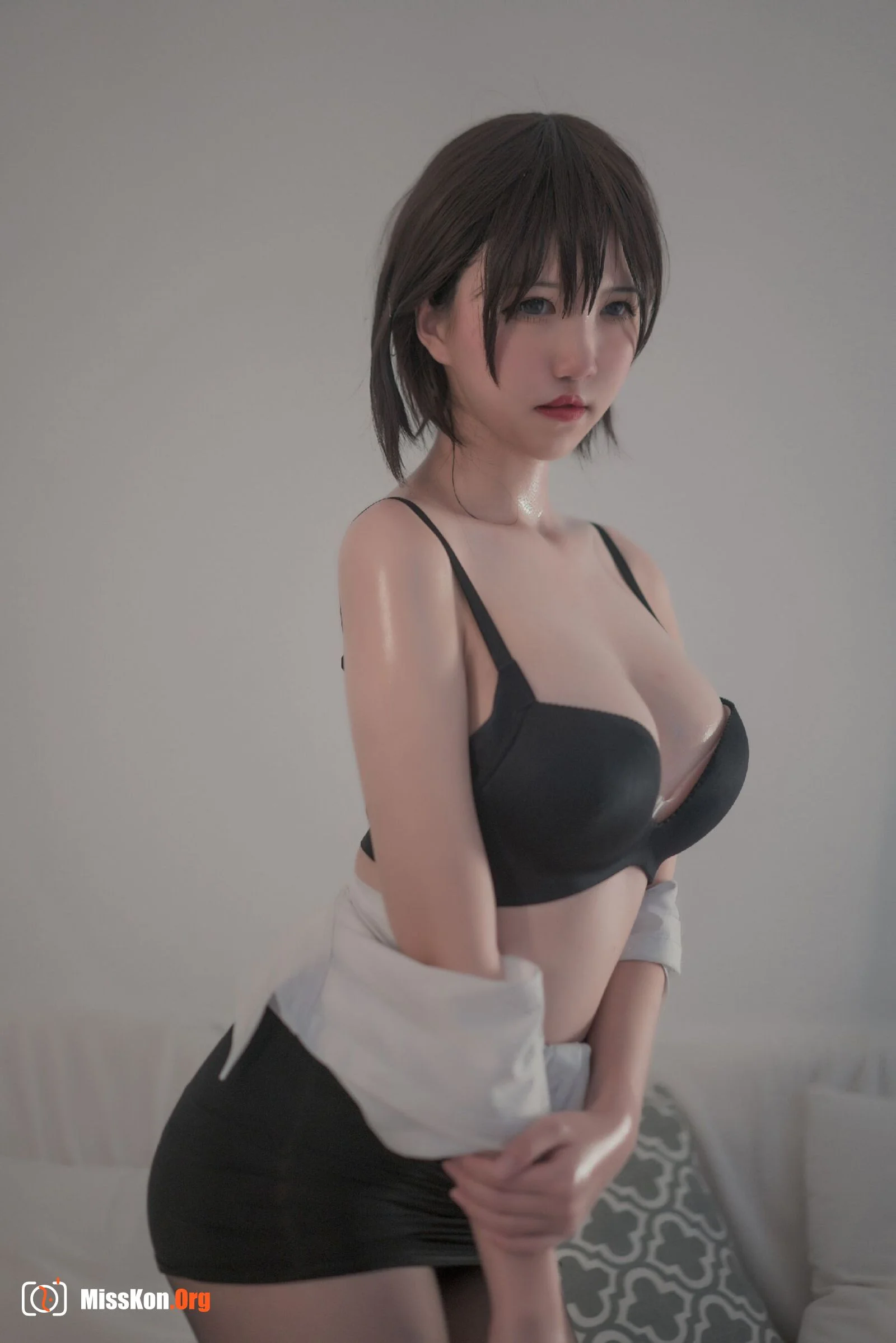 Black Silk OL - Photo 2
