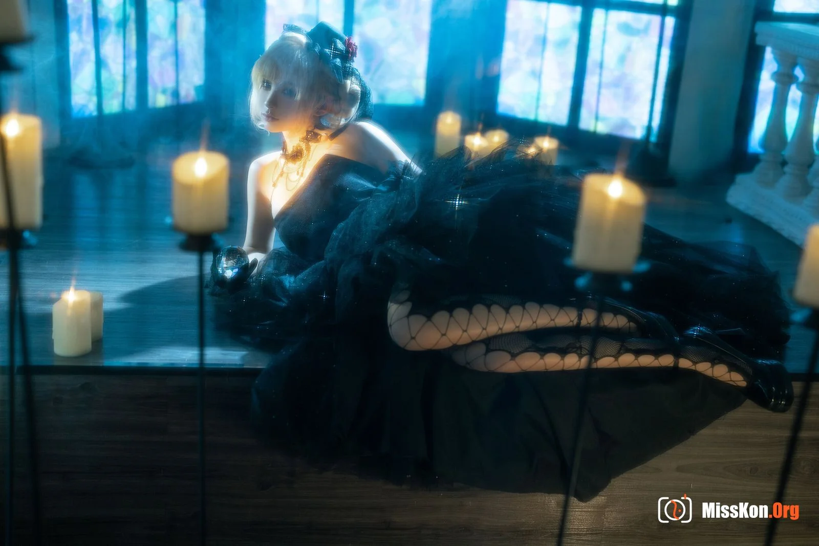 Black wedding dress - Photo 13