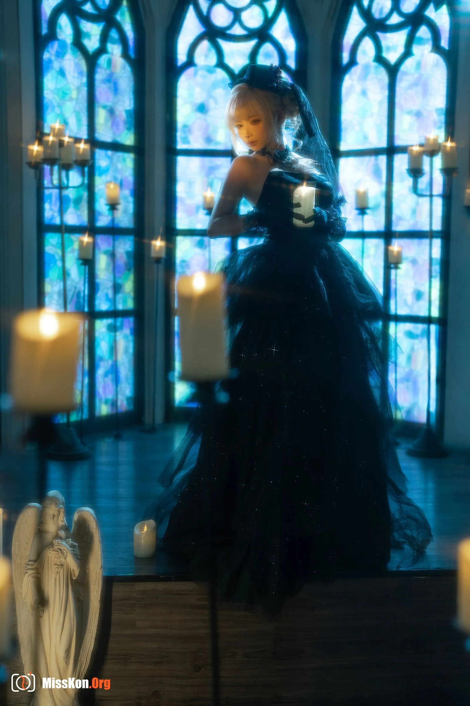 Black wedding dress - Photo 4