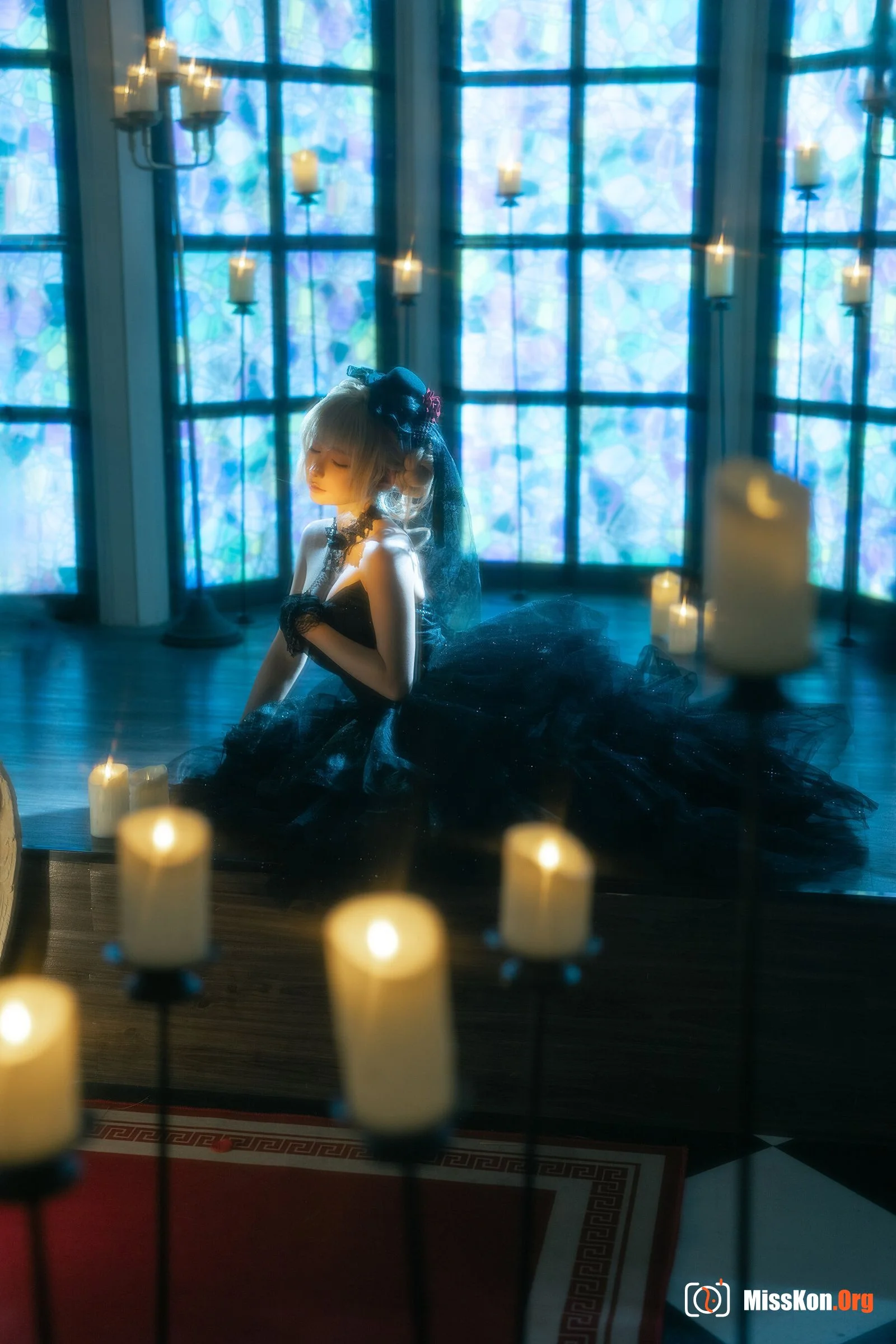 Black wedding dress - Photo 6