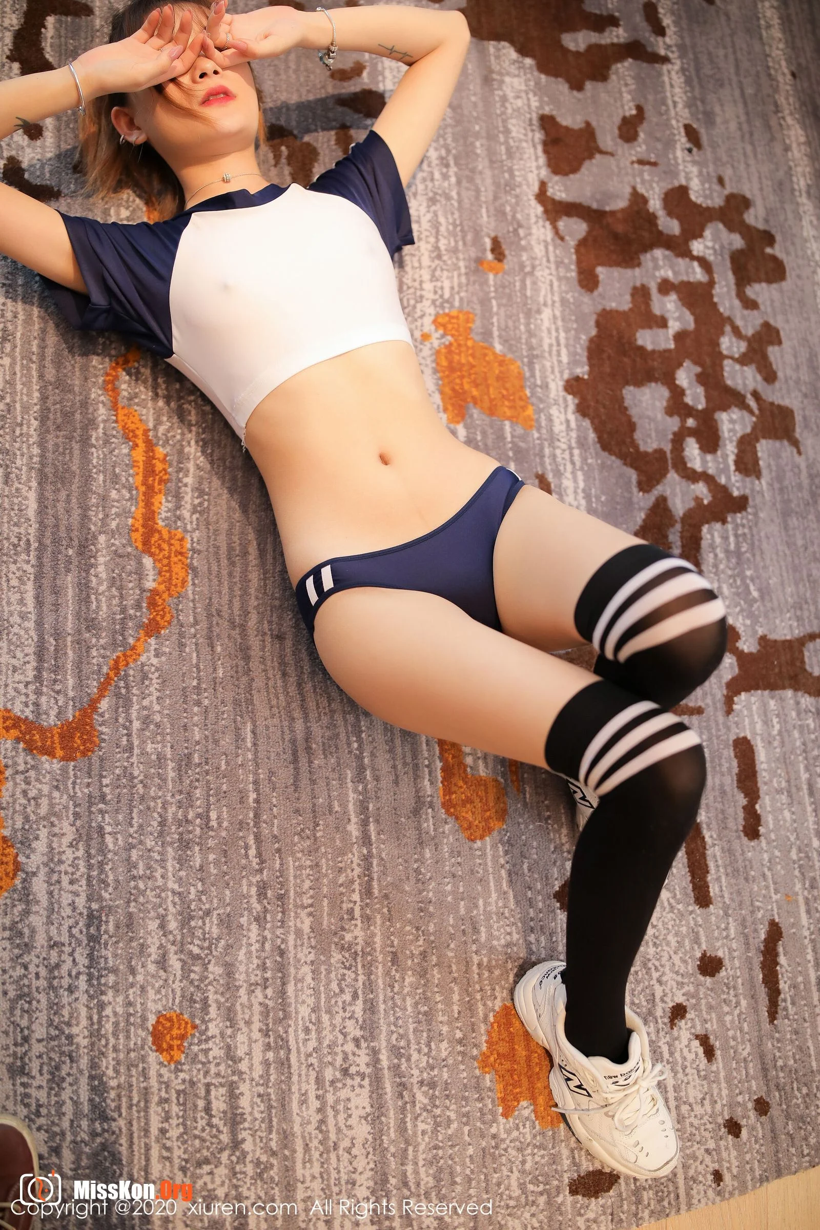 Bonnie Zhouxi - Photo 20