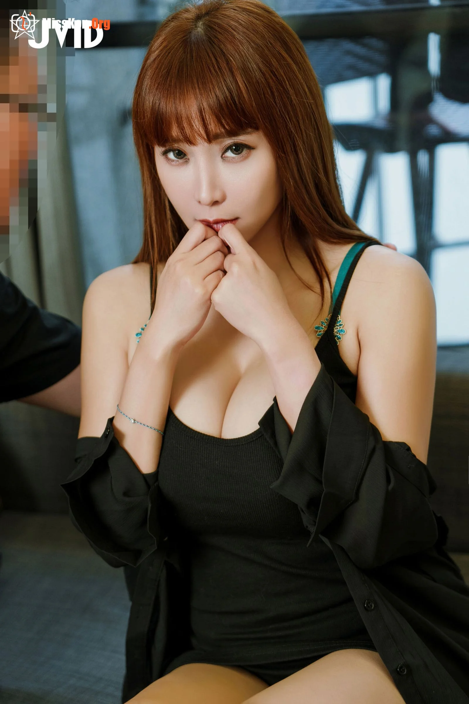 Boss and subordinate's wife - Photo 14