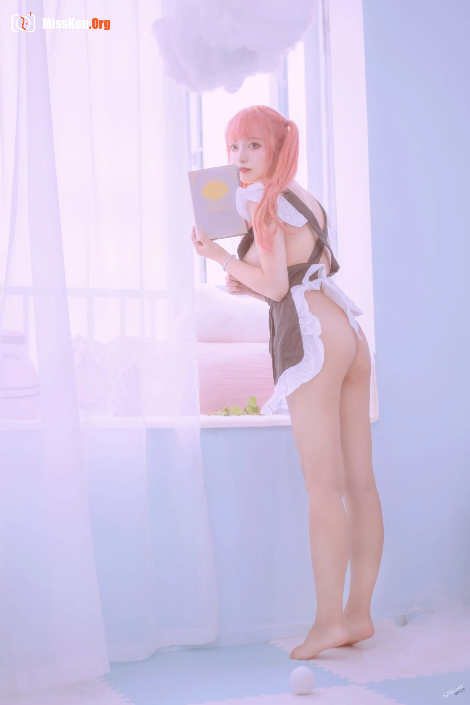 BuckyCloud: Crimson maid - Photo 16