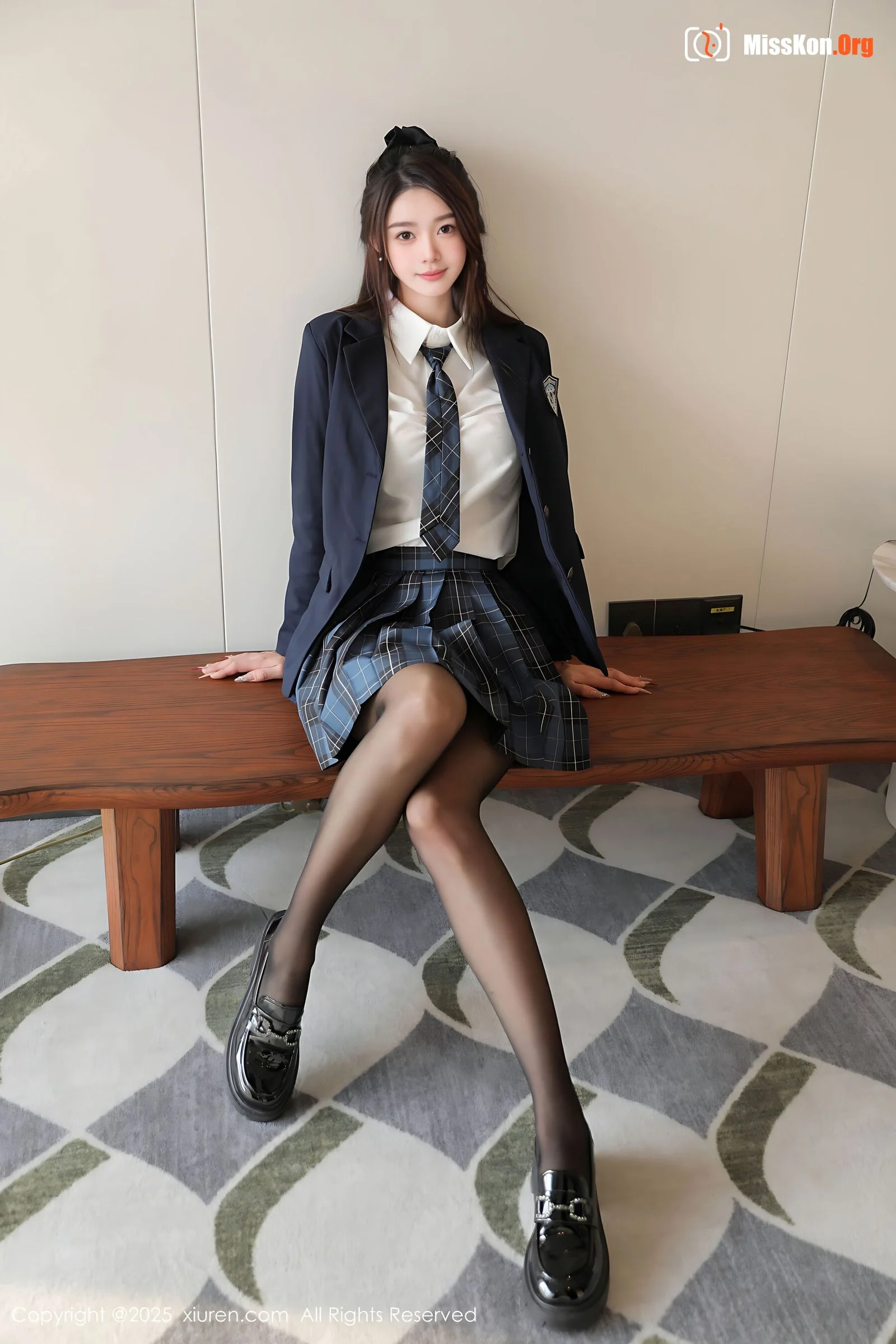 Candy - Photo 6