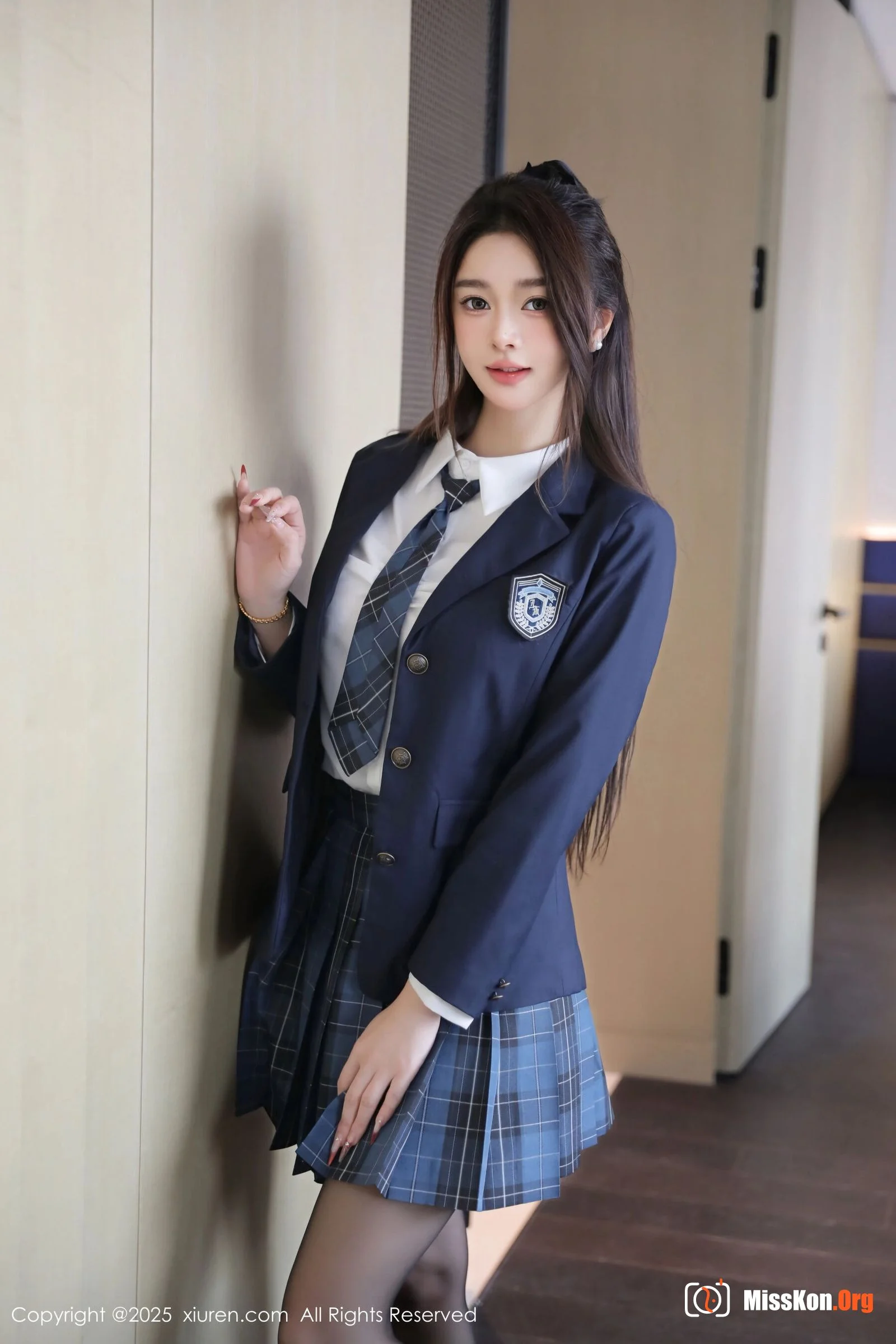 Candy - Photo 7