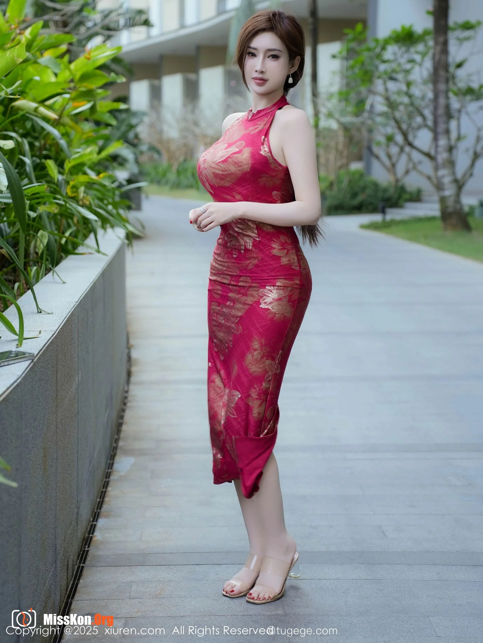 Carol Zhou YanxiX - Photo 6