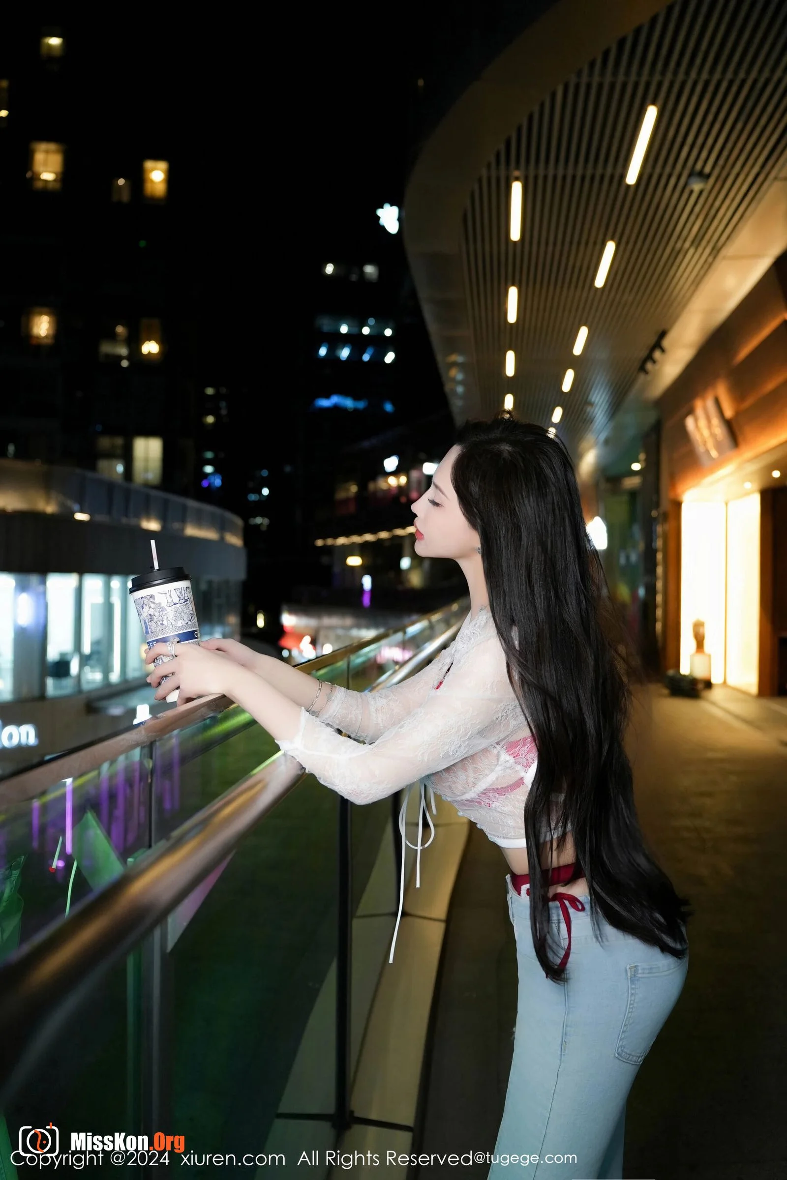 Carol Zhou YanxiX - Photo 9