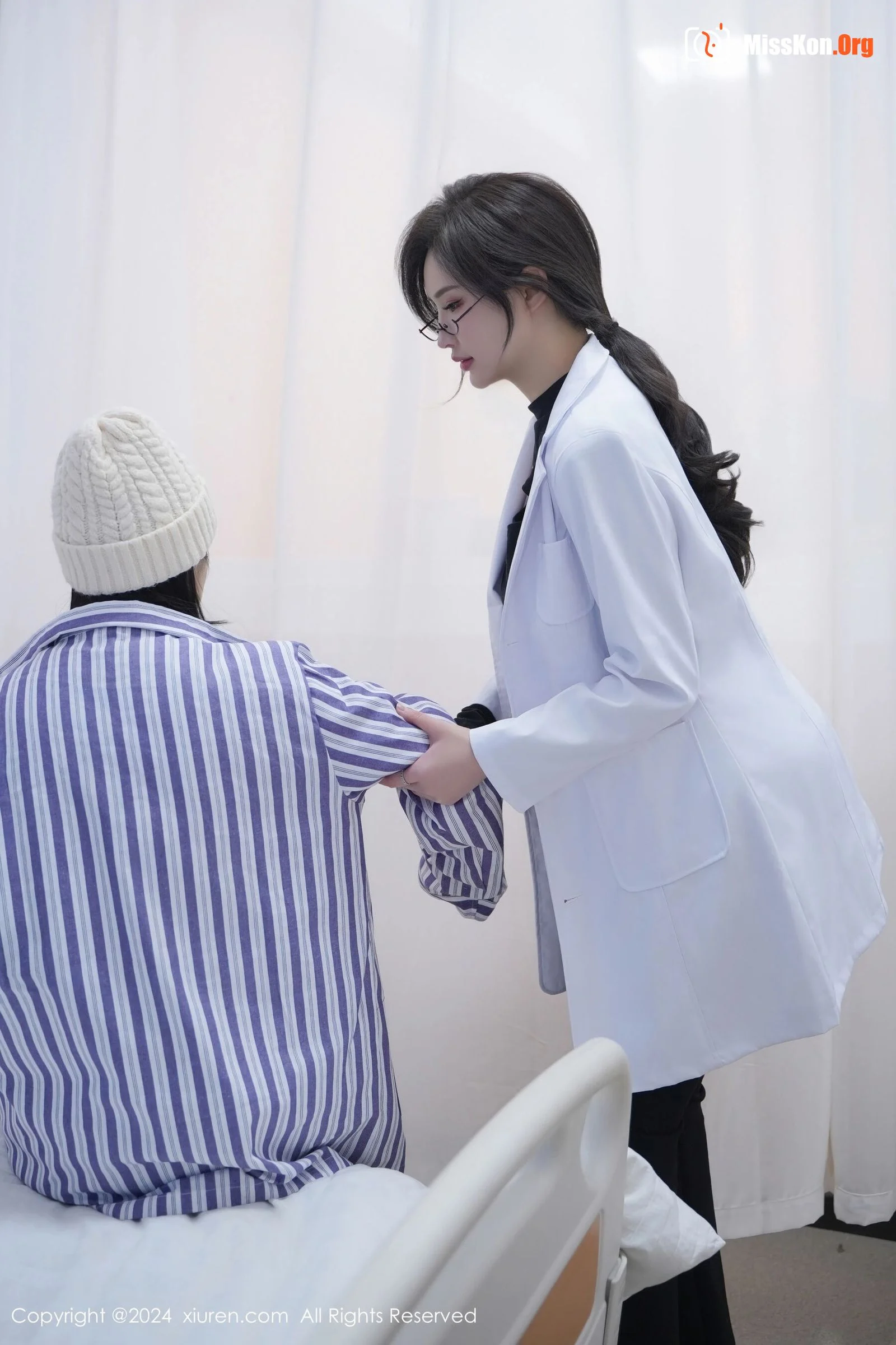 Carol Zhou YanxiX - Photo 14