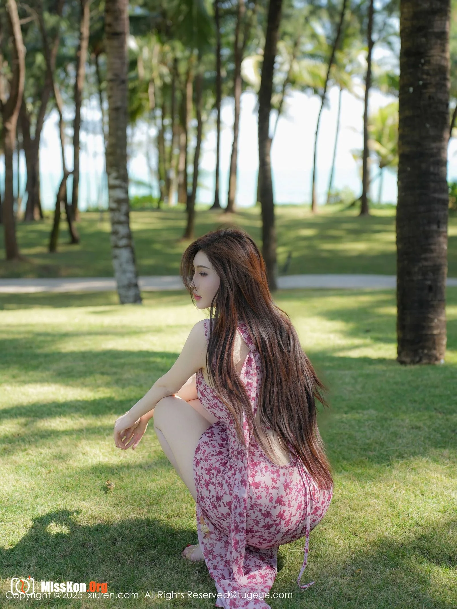 Carol Zhou YanxiX - Photo 14