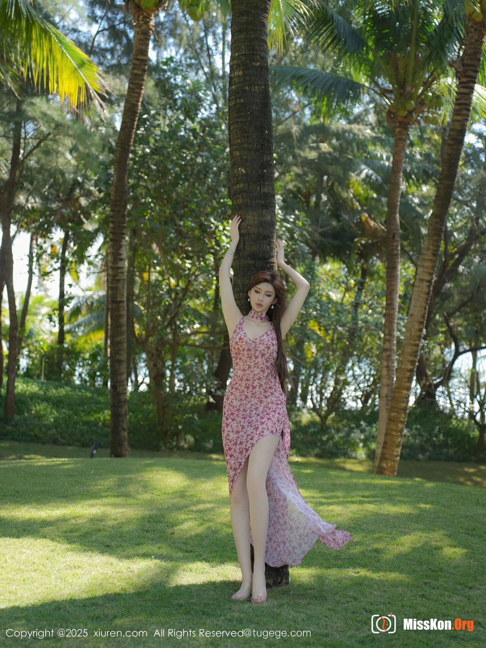 Carol Zhou YanxiX - Photo 17