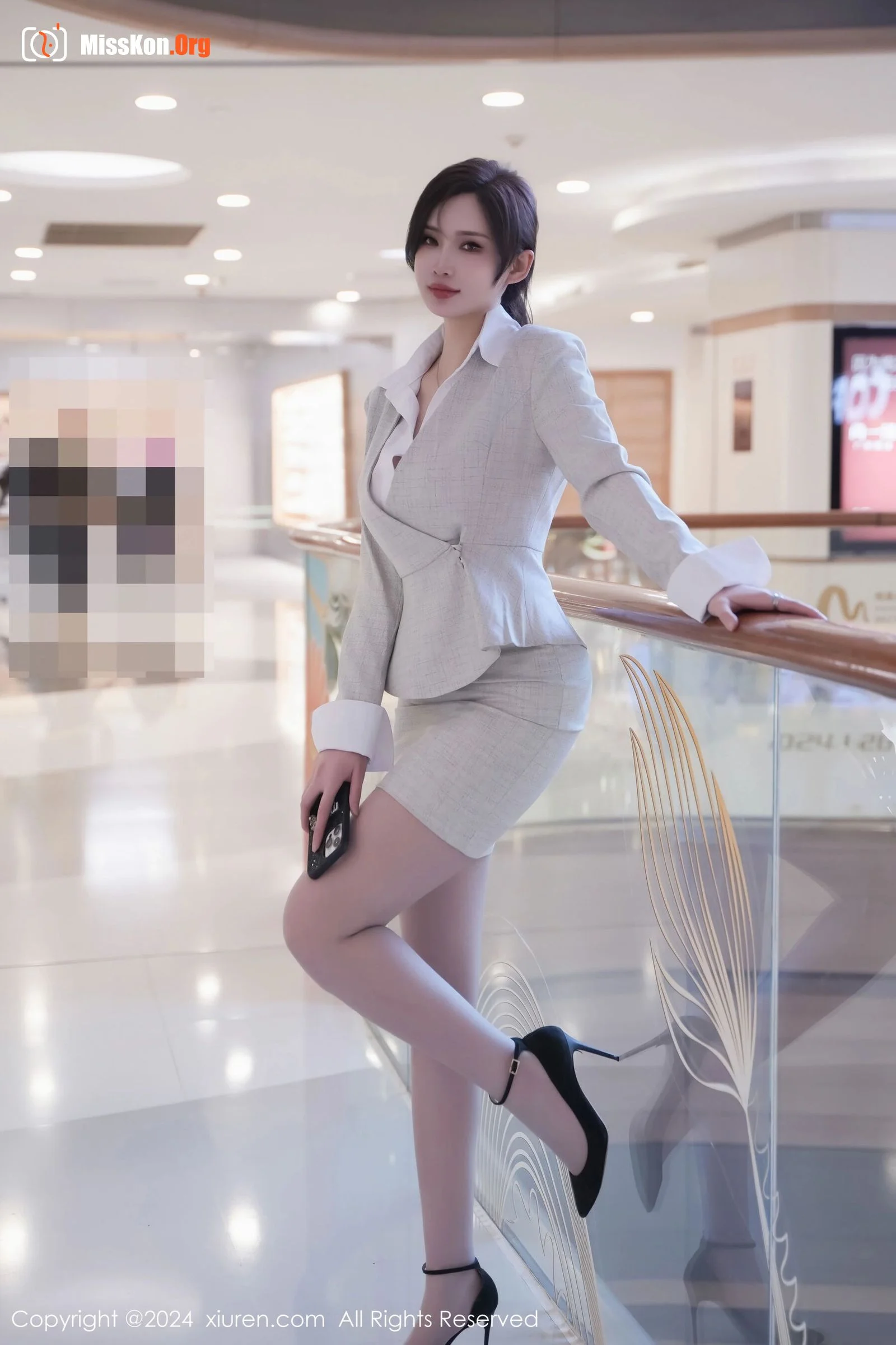 Carol Zhou YanxiX - Photo 7