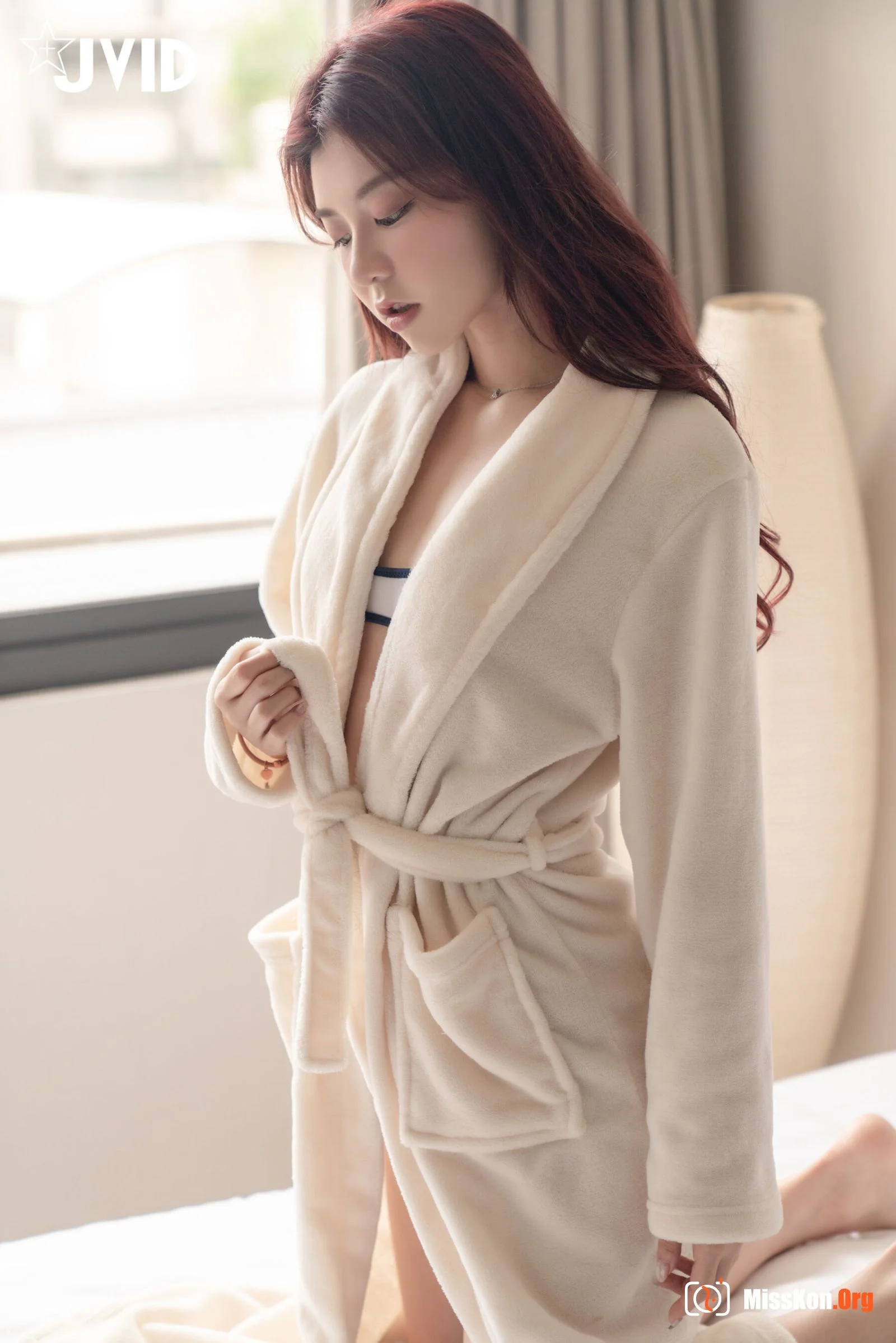 Caroline: Take a school girl to a one-day hot spring trip - Photo 17