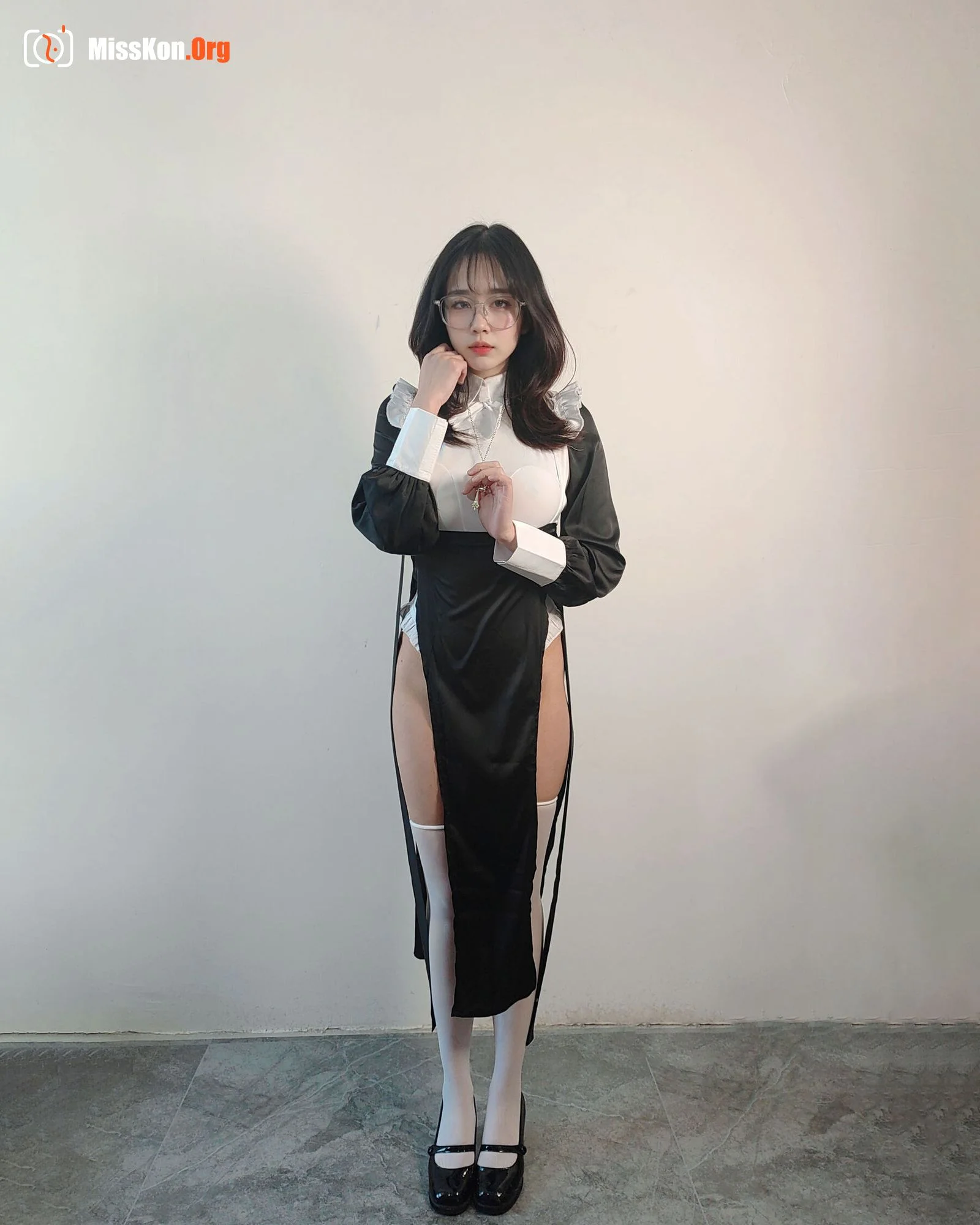 Ceason Photography: Nun uniform - Photo 2